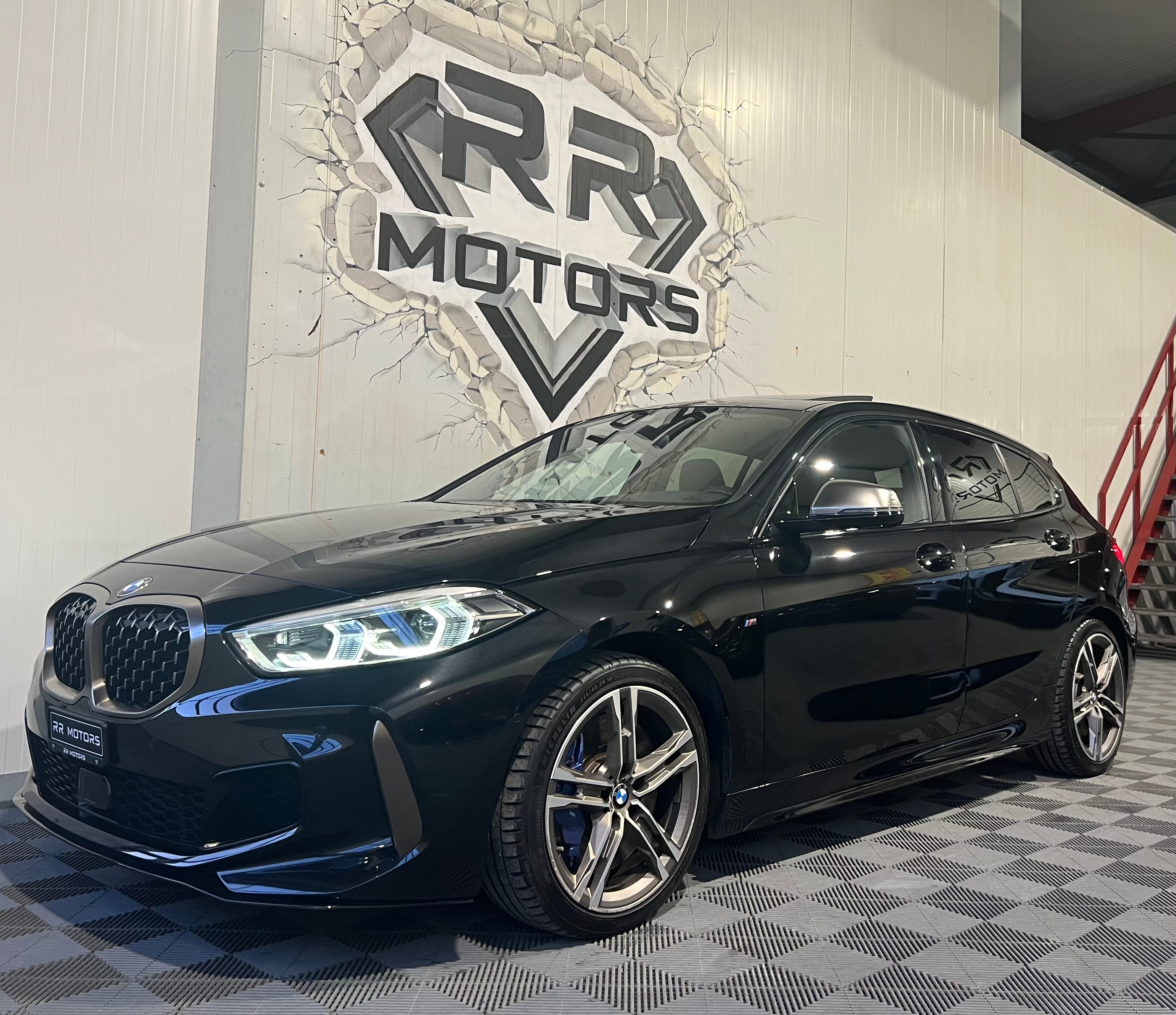 BMW M135i xDrive Steptronic