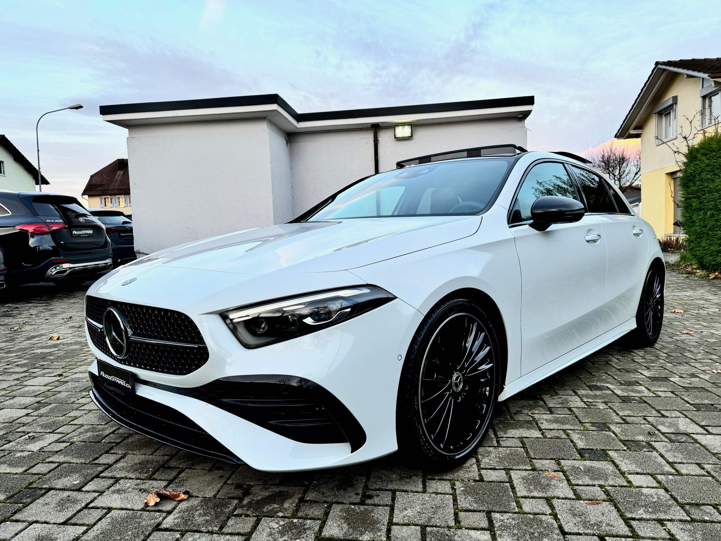 MERCEDES-BENZ A 250 4Matic AMG Line 8G-DCT