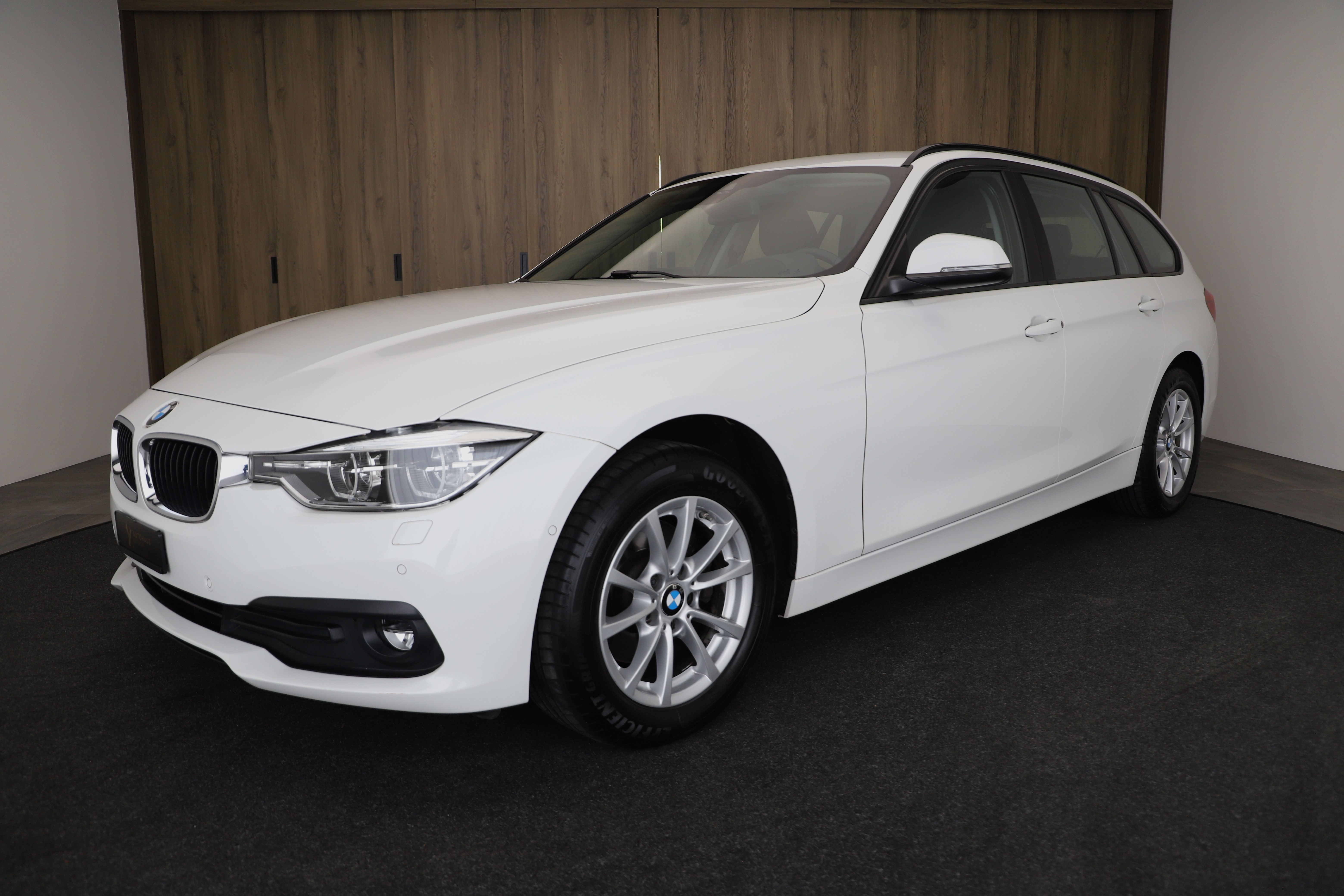 BMW 320d xDrive Touring Steptronic