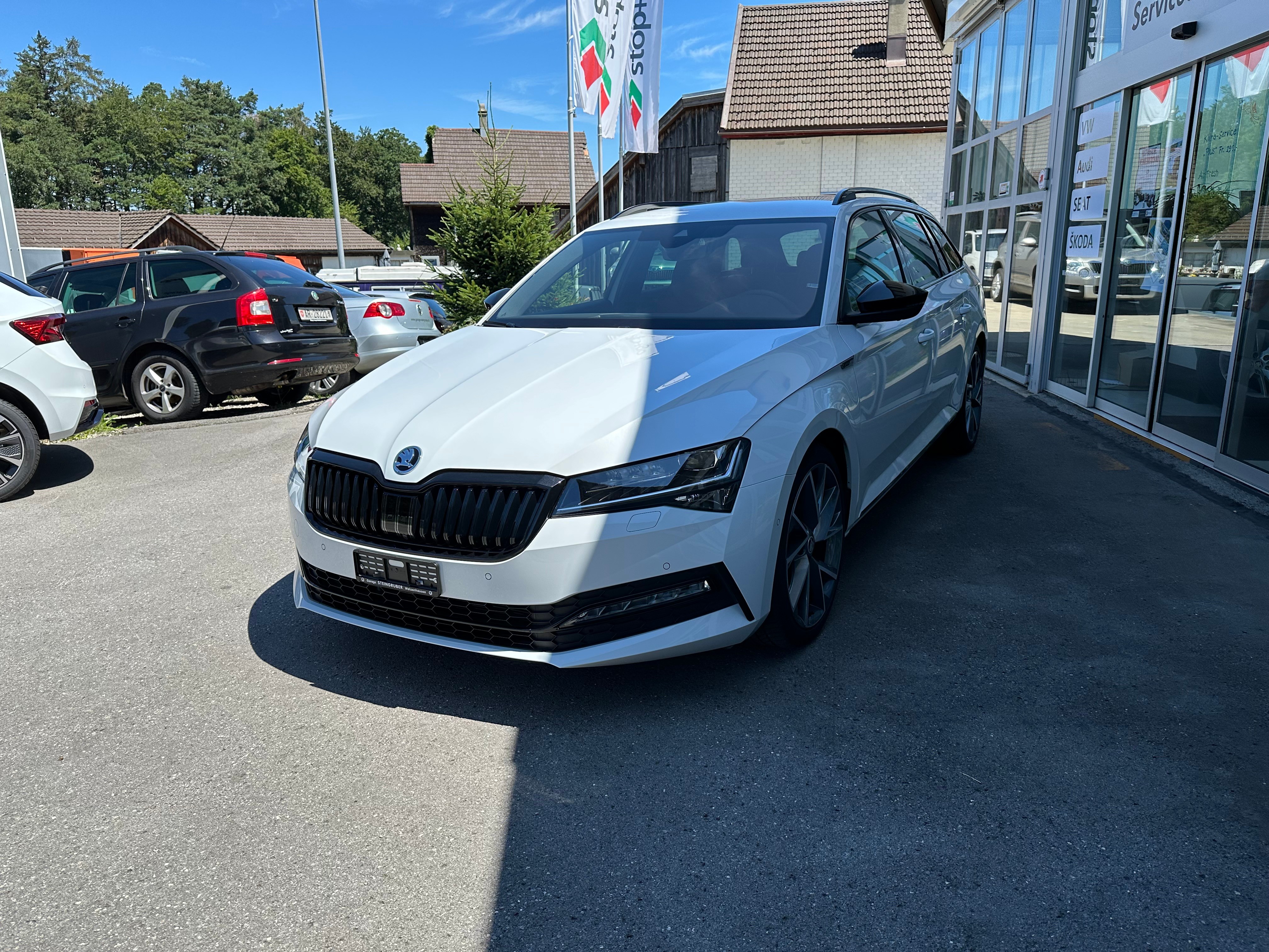 SKODA Superb Combi 2.0 TDi SportLine 4x4 DSG