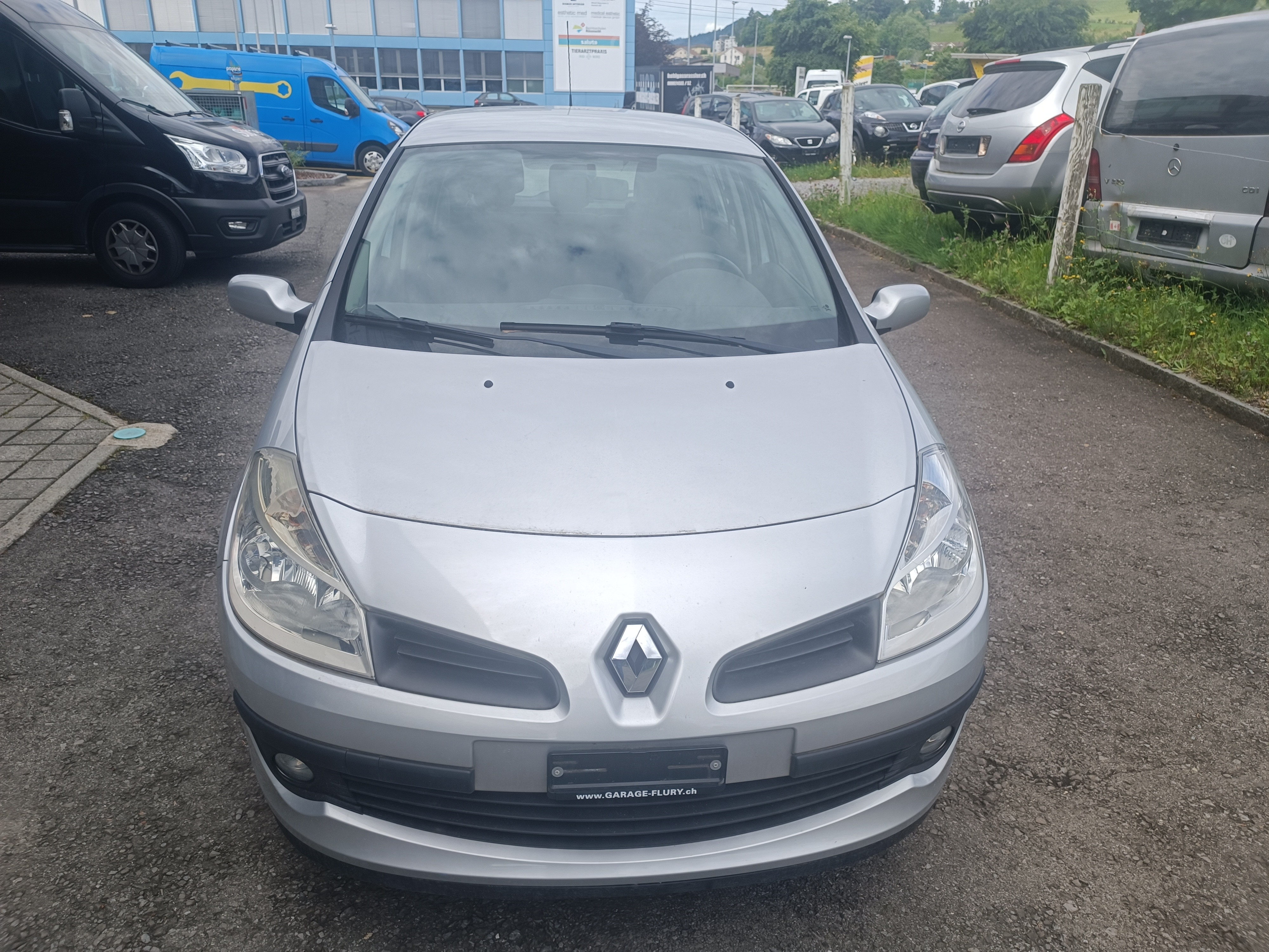 RENAULT Clio 1.6 16V Dynamique