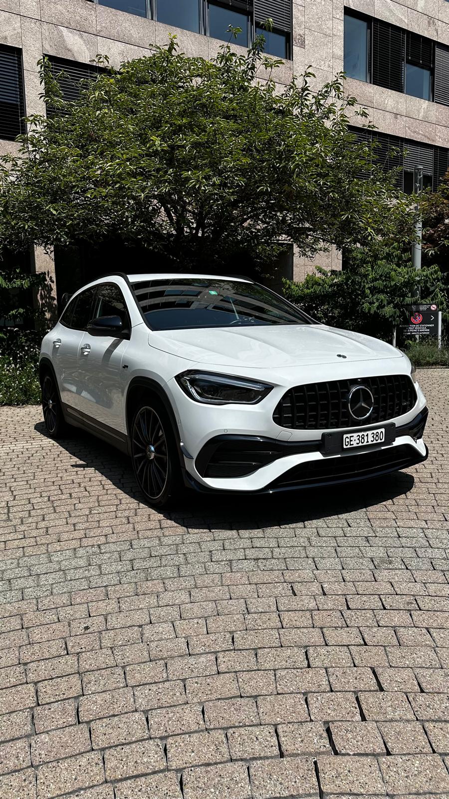 MERCEDES-BENZ GLA 35 AMG