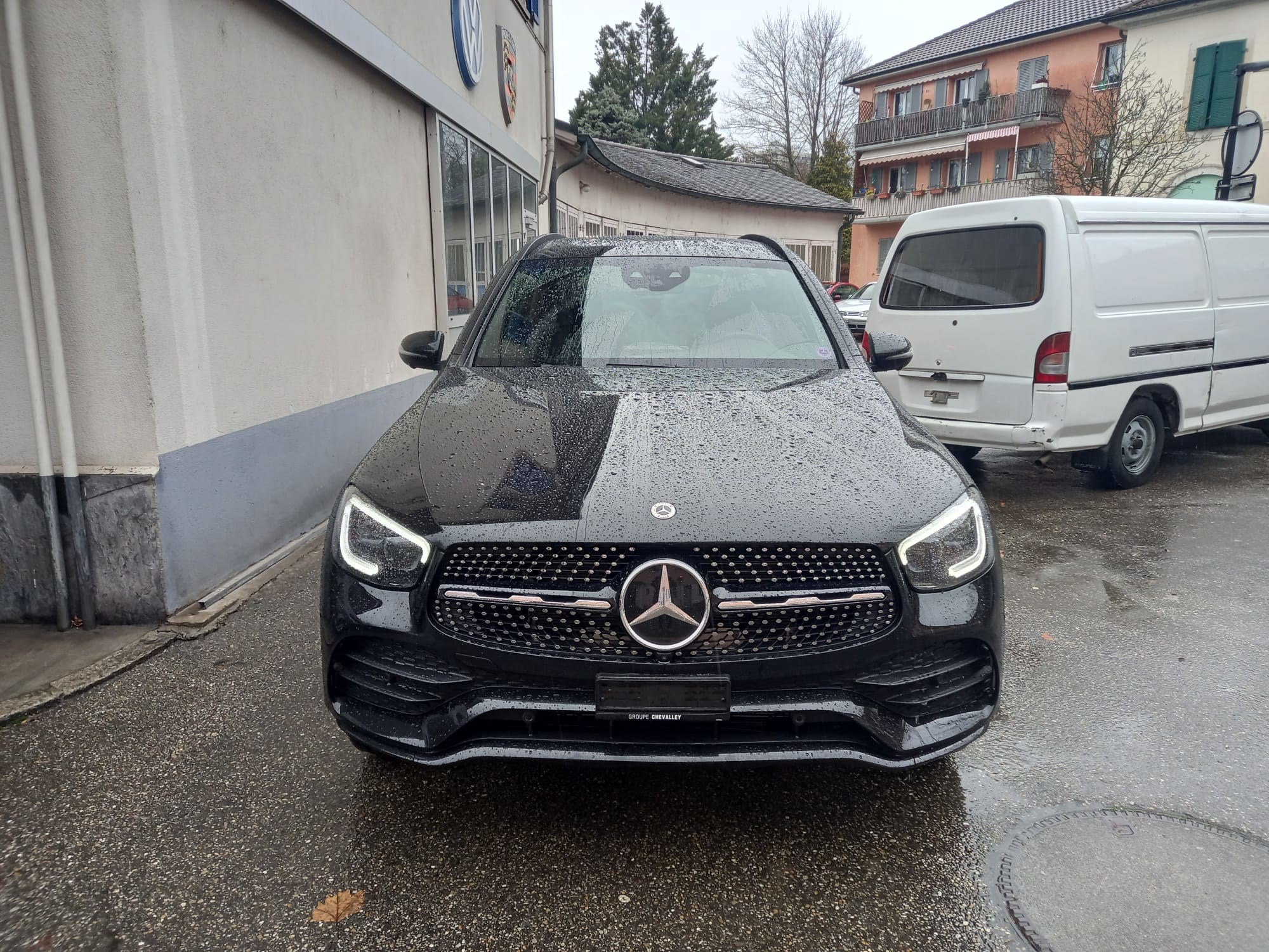 MERCEDES-BENZ GLC 300 e Off-Road 4Matic 9G-Tronic