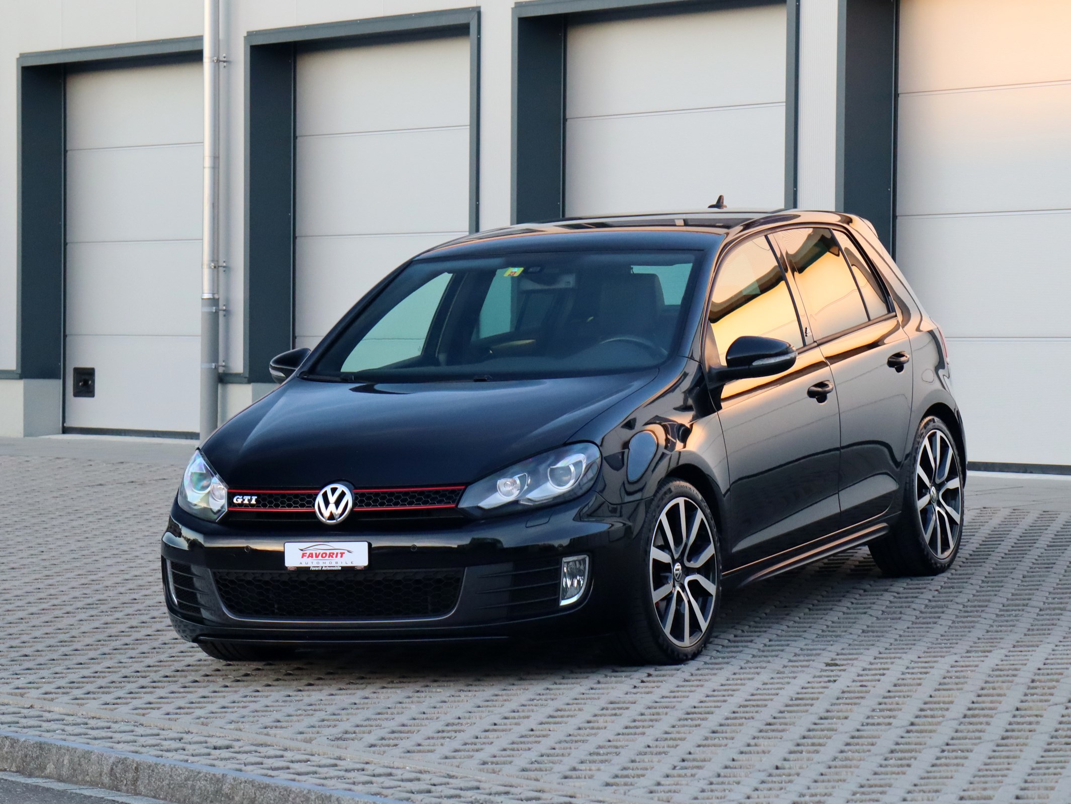 VW Golf 2.0 TSI GTI Adidas DSG