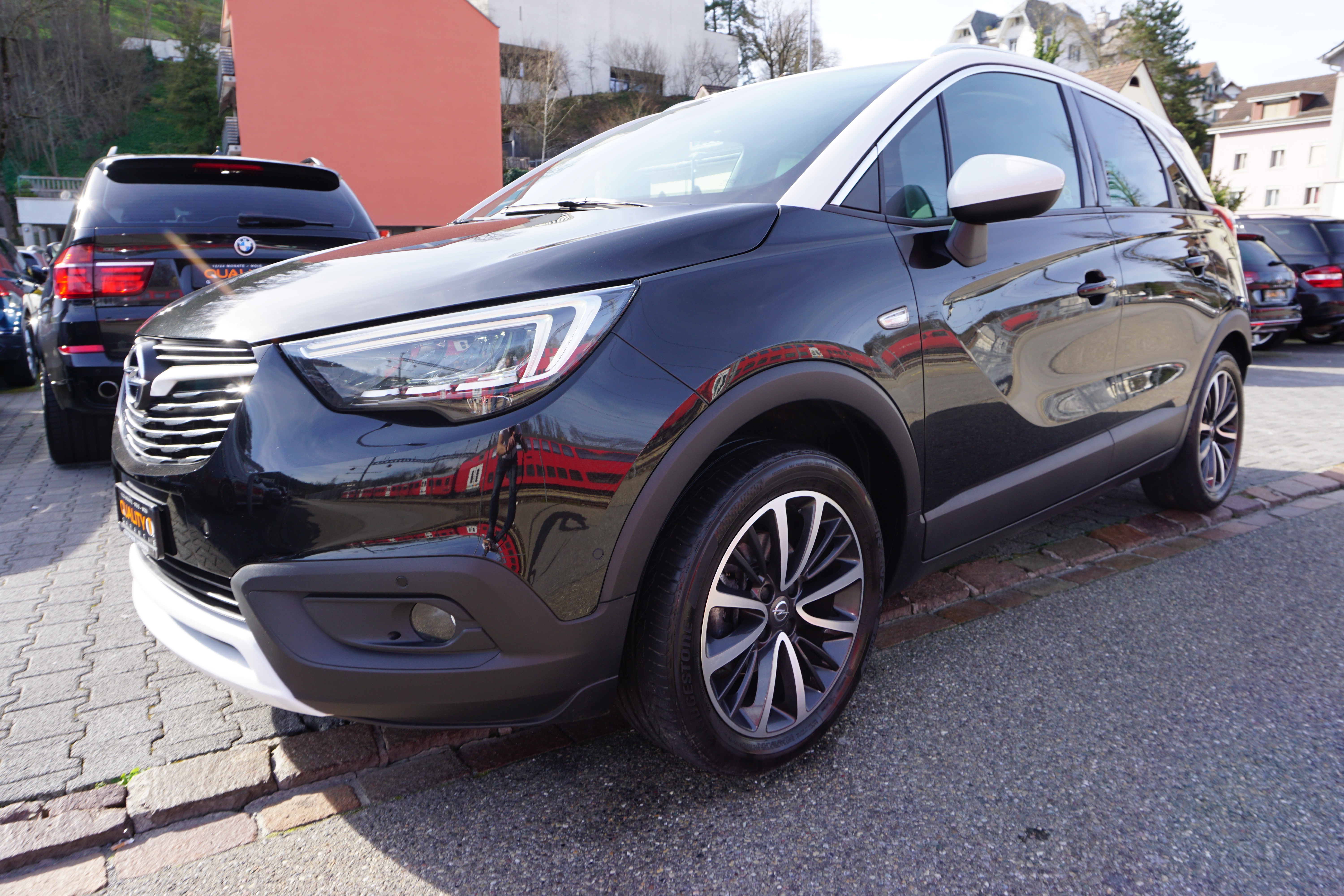 OPEL Crossland X 1.2i Ultimate Automatik