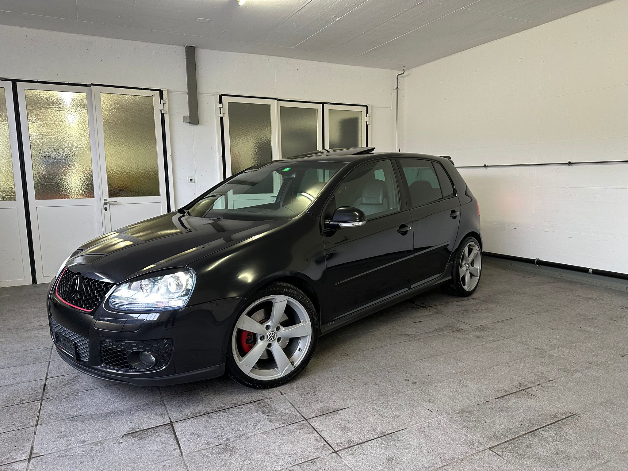 VW Golf 2.0 TFSI GTI