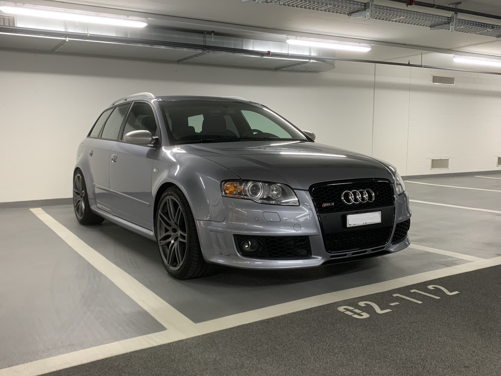 AUDI RS4 Avant 4.2 V8 quattro