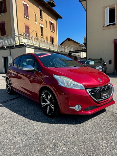 PEUGEOT 208 1.6 Turbo GTi