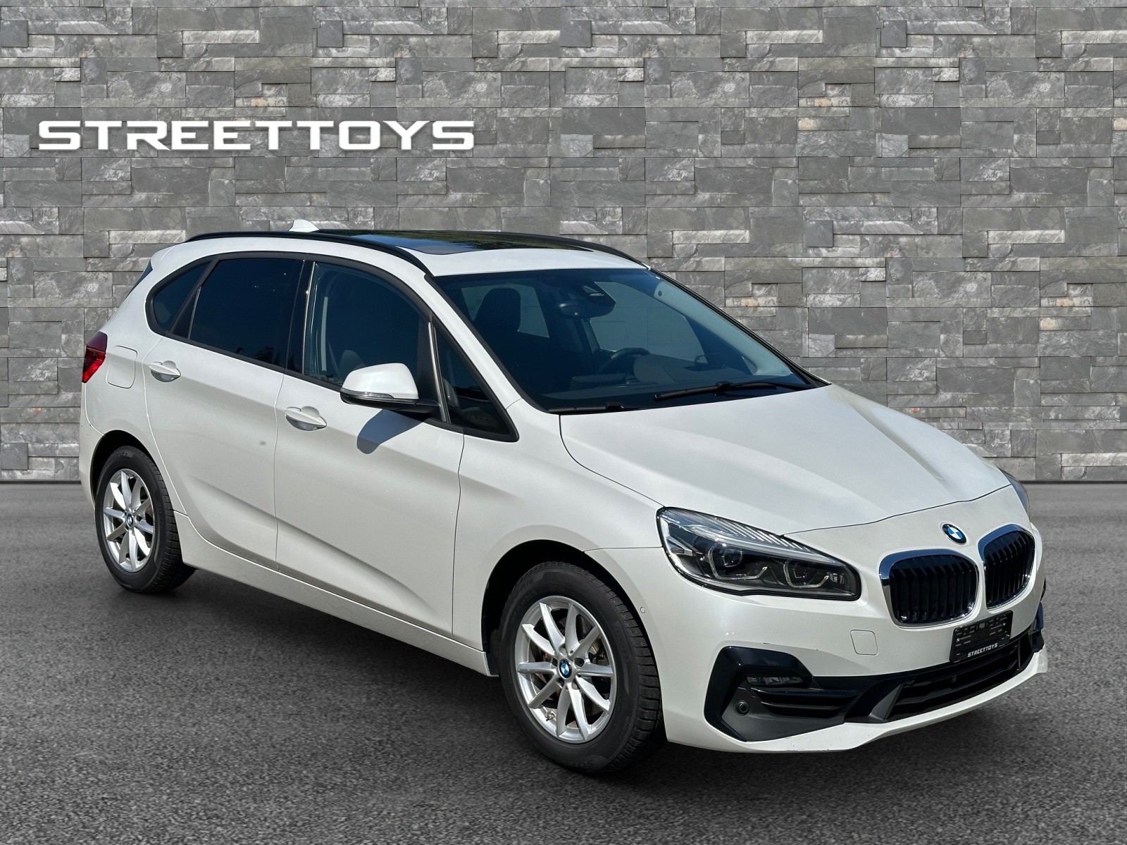 BMW 218d xDrive Active Tourer Steptronic Sport Line