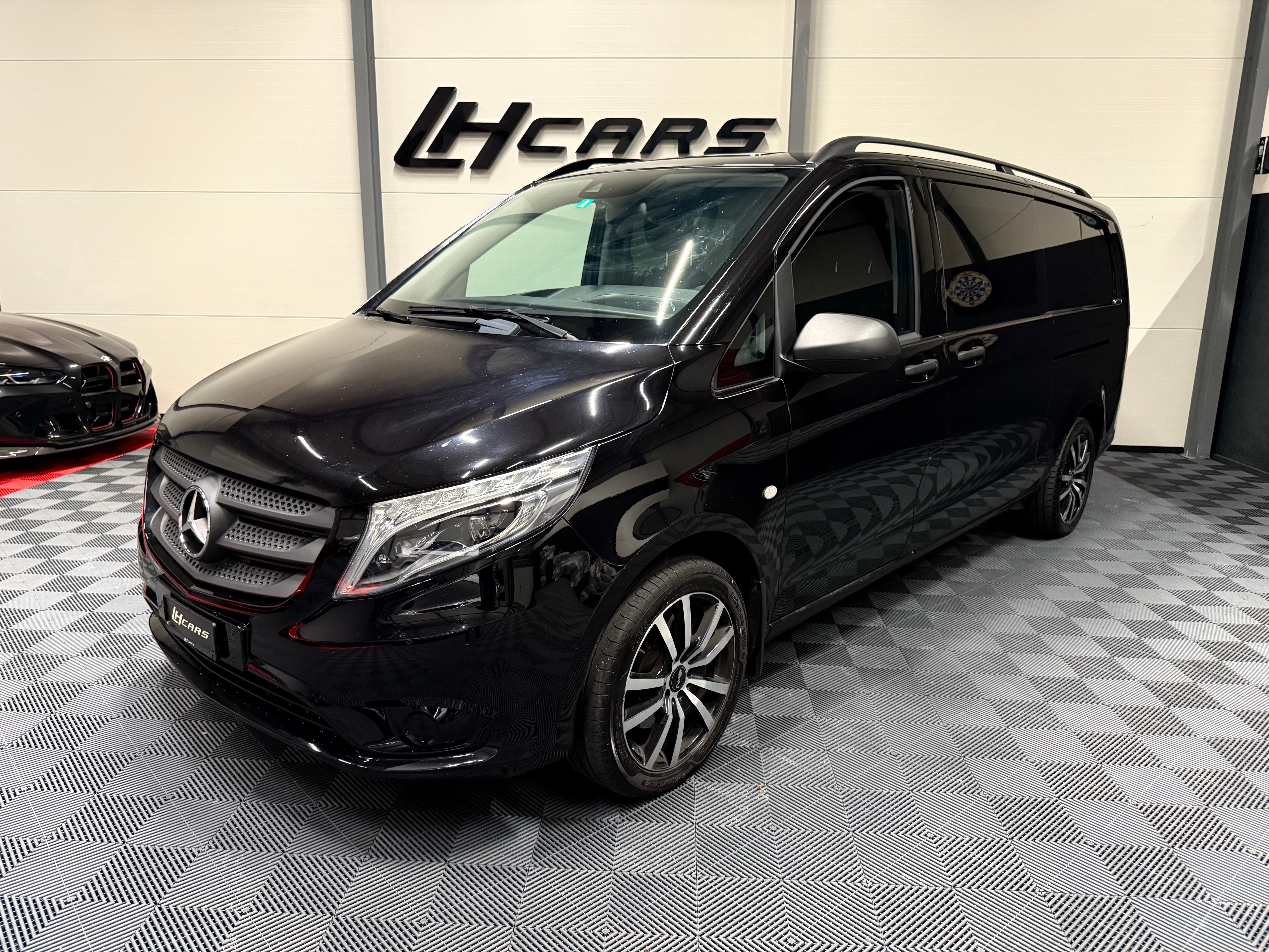 MERCEDES-BENZ Vito 119 BlueTEC Tourer Base L 4Matic 7G-Tronic