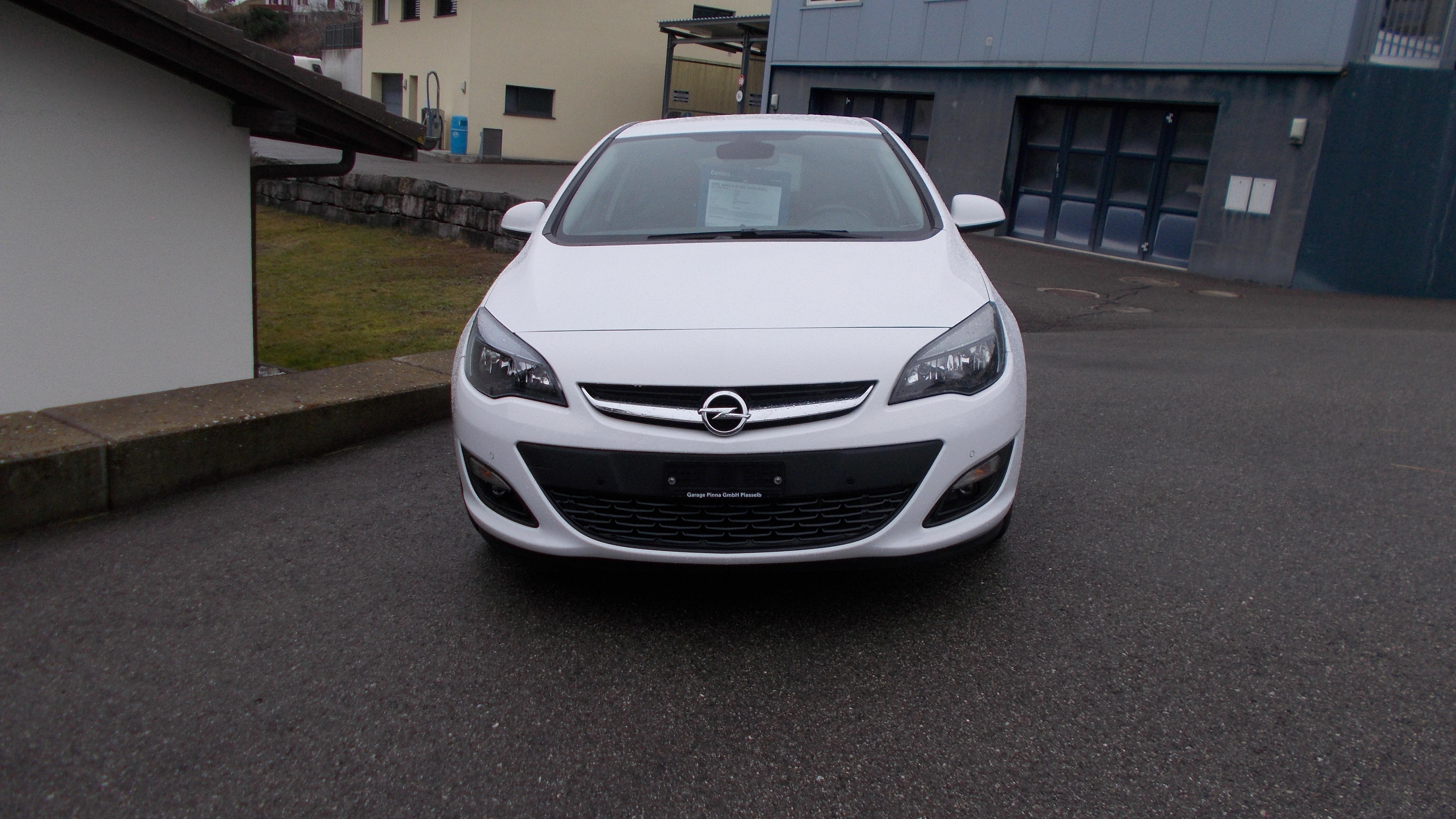 OPEL Astra 1.4i 16V Turbo Drive