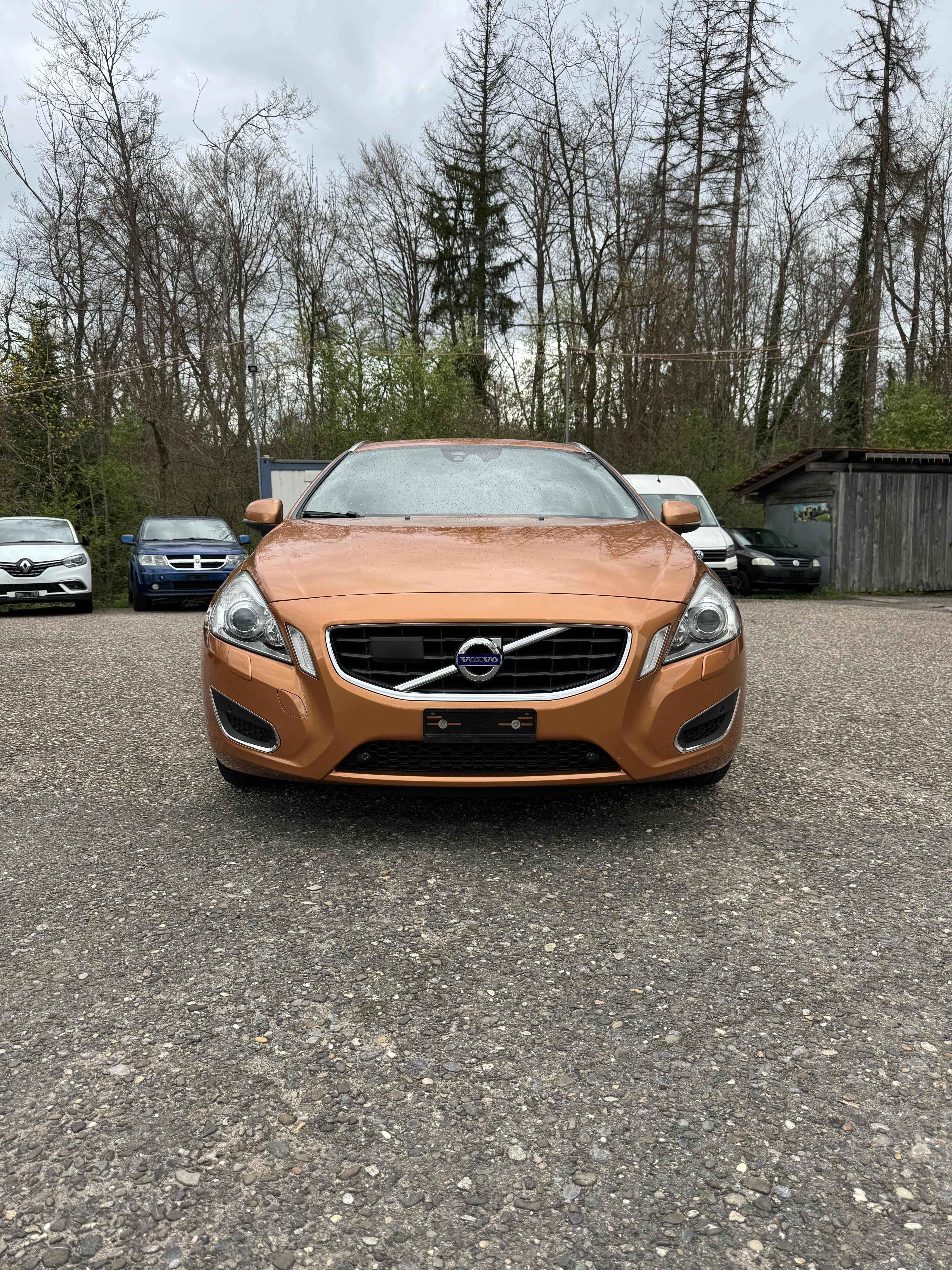 VOLVO V60 D5 AWD R-Design Geartronic