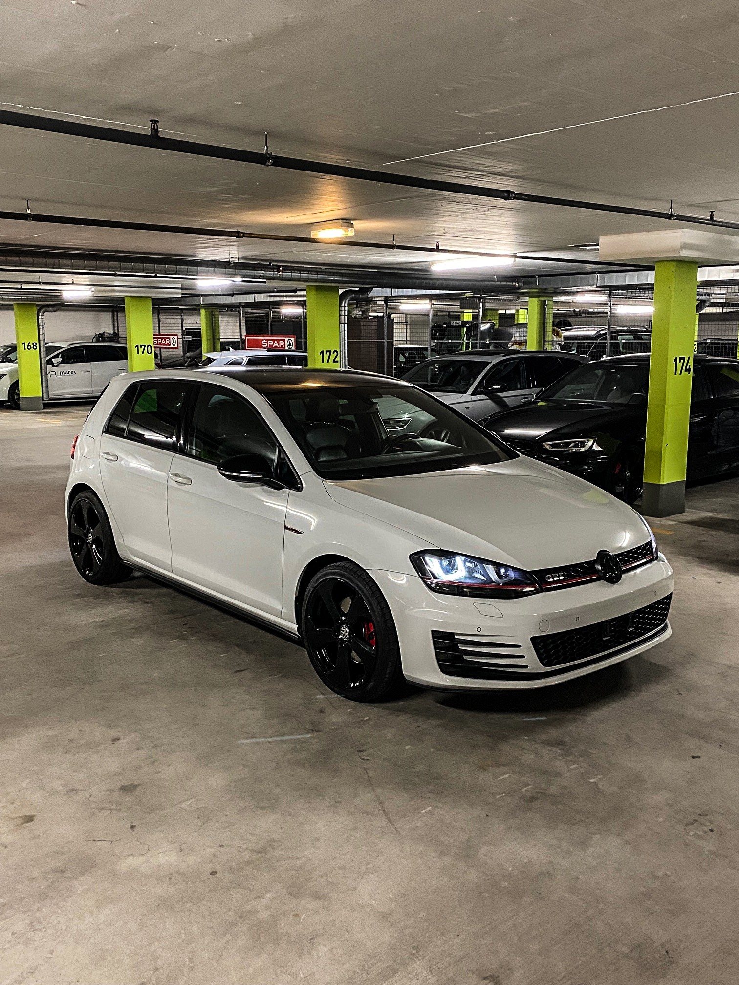 VW Golf 2.0 TSI GTI