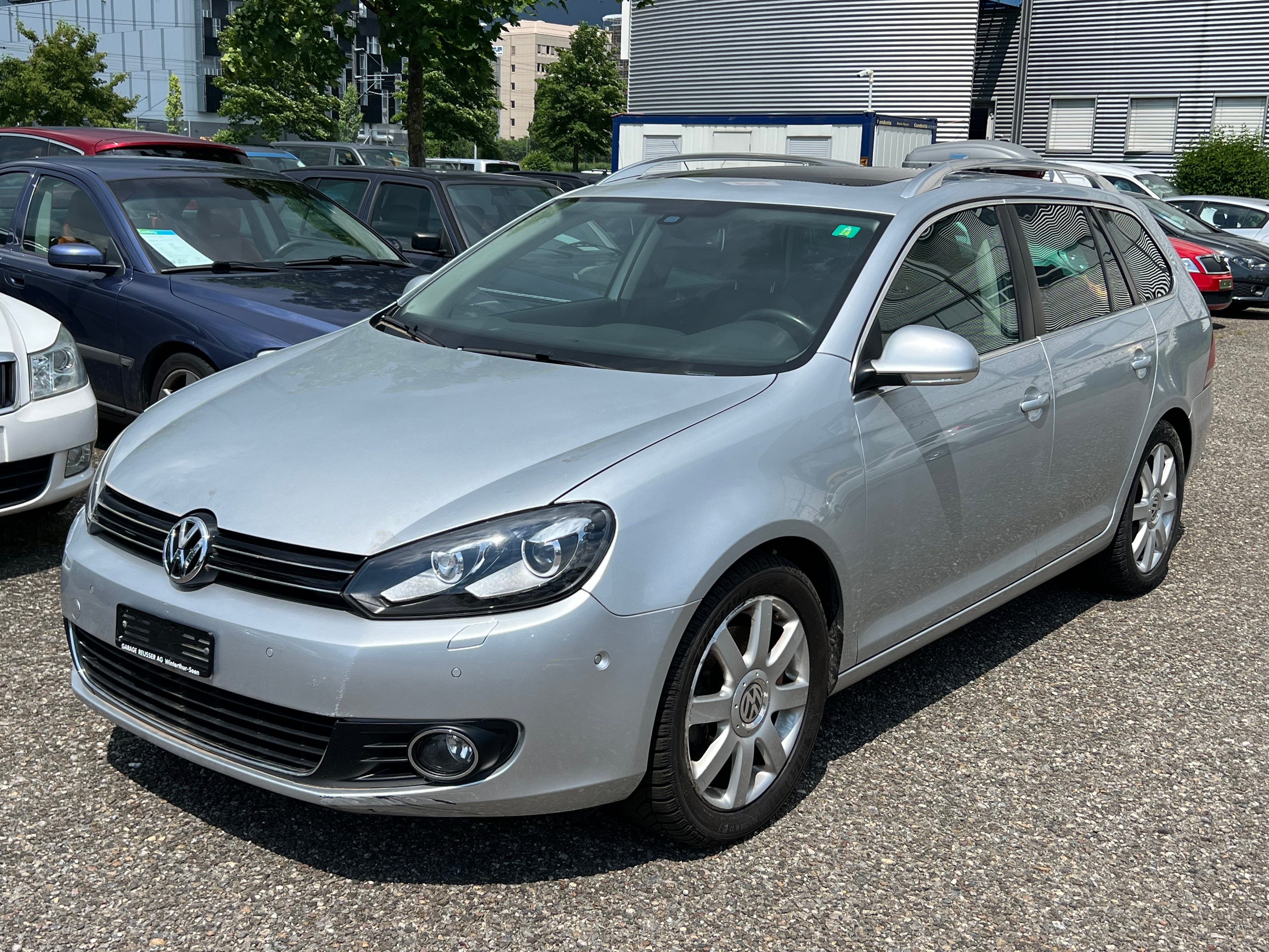 VW Golf Variant 2.0 TDI Highline DSG