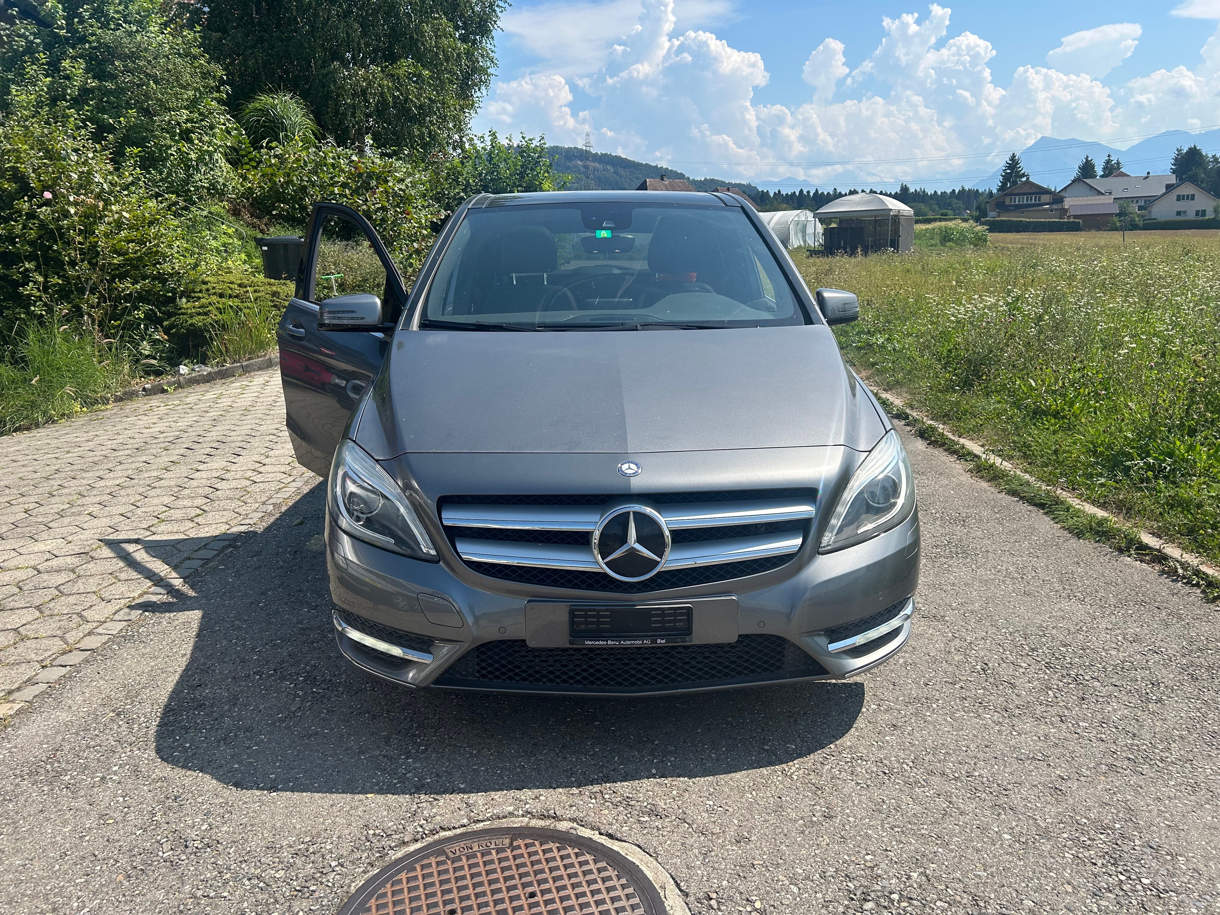 MERCEDES-BENZ B 200 CDI