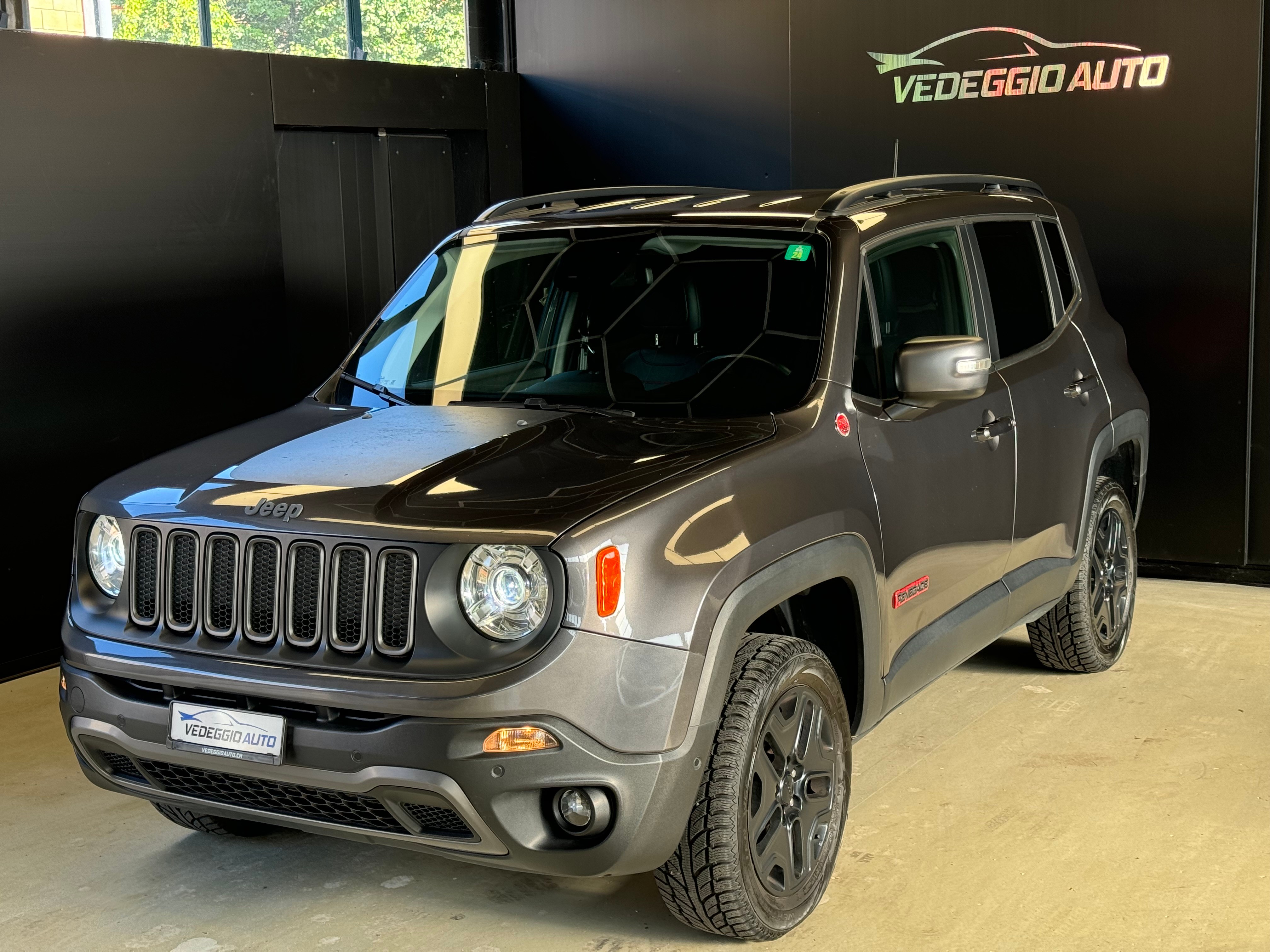 JEEP Renegade 2.0 CRD Trailhawk AWD + Low Range 9ATX