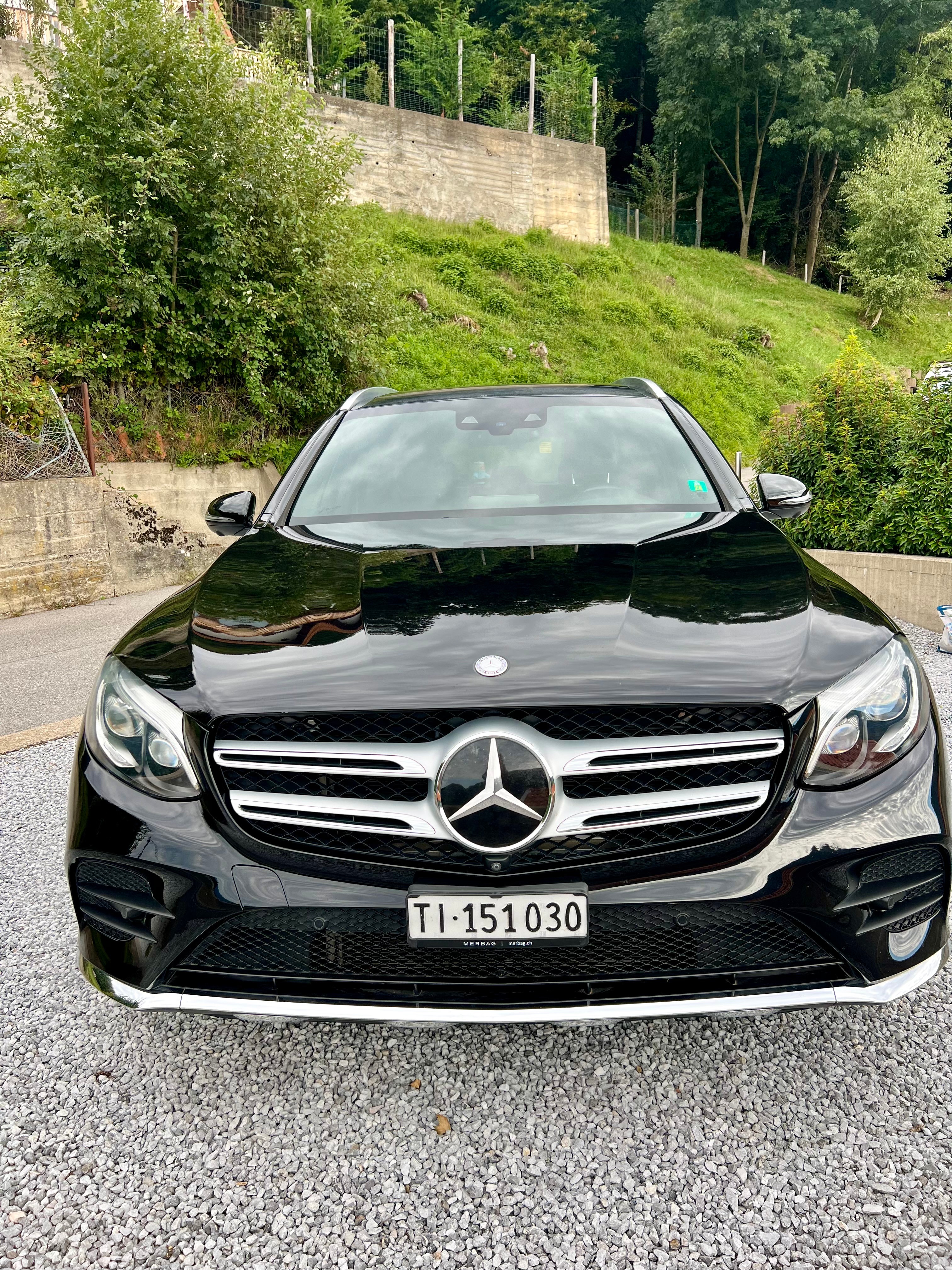 MERCEDES-BENZ GLC 250 d AMG Line 4Matic 9G-Tronic