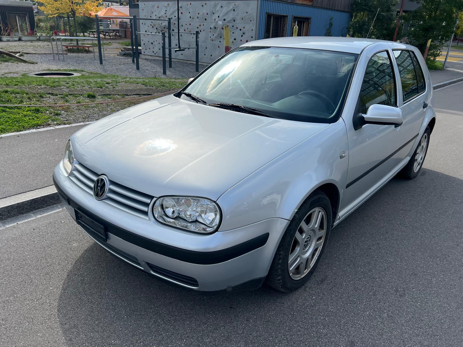 VW Golf 2.0 Comfortline 4Motion