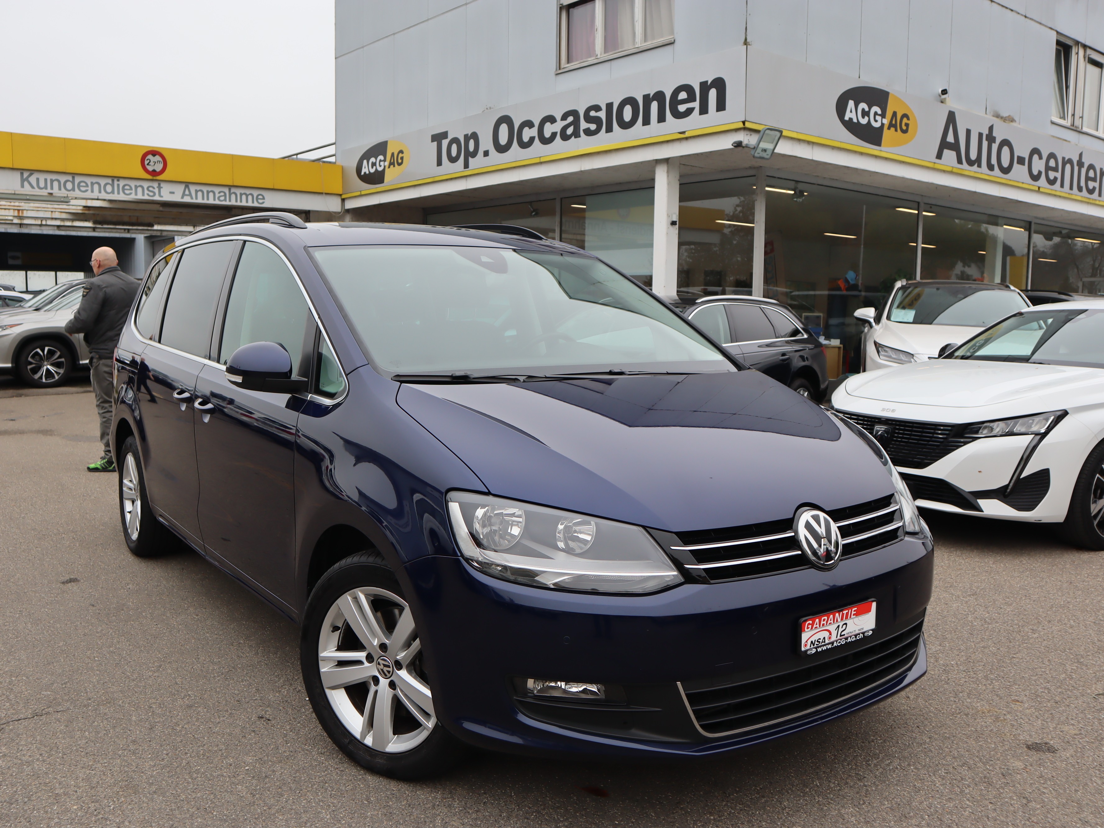 VW Sharan 1.4 TSI BlMT Swiss Line DSG ** 7-Plätzer ** RF-Kamera ** PR-Schiebedach ** Ab MFK **