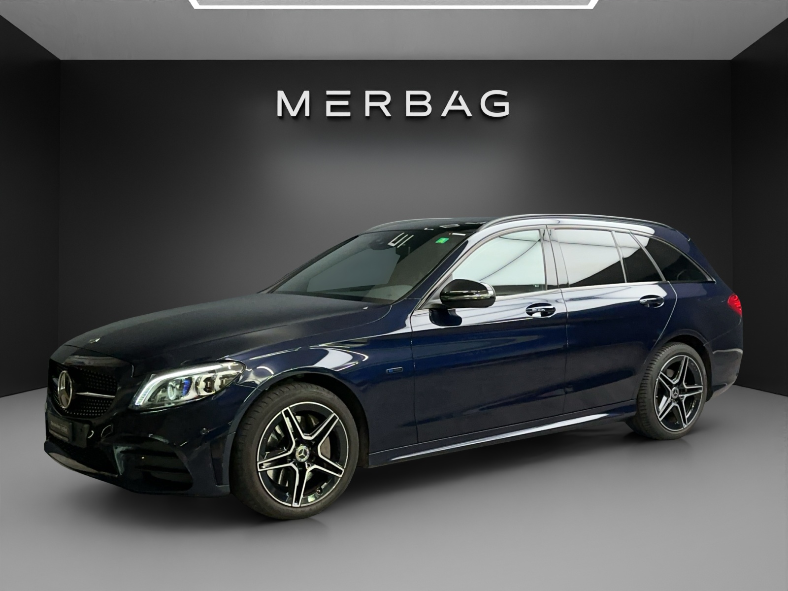 MERCEDES-BENZ C 300 de T AMG Line