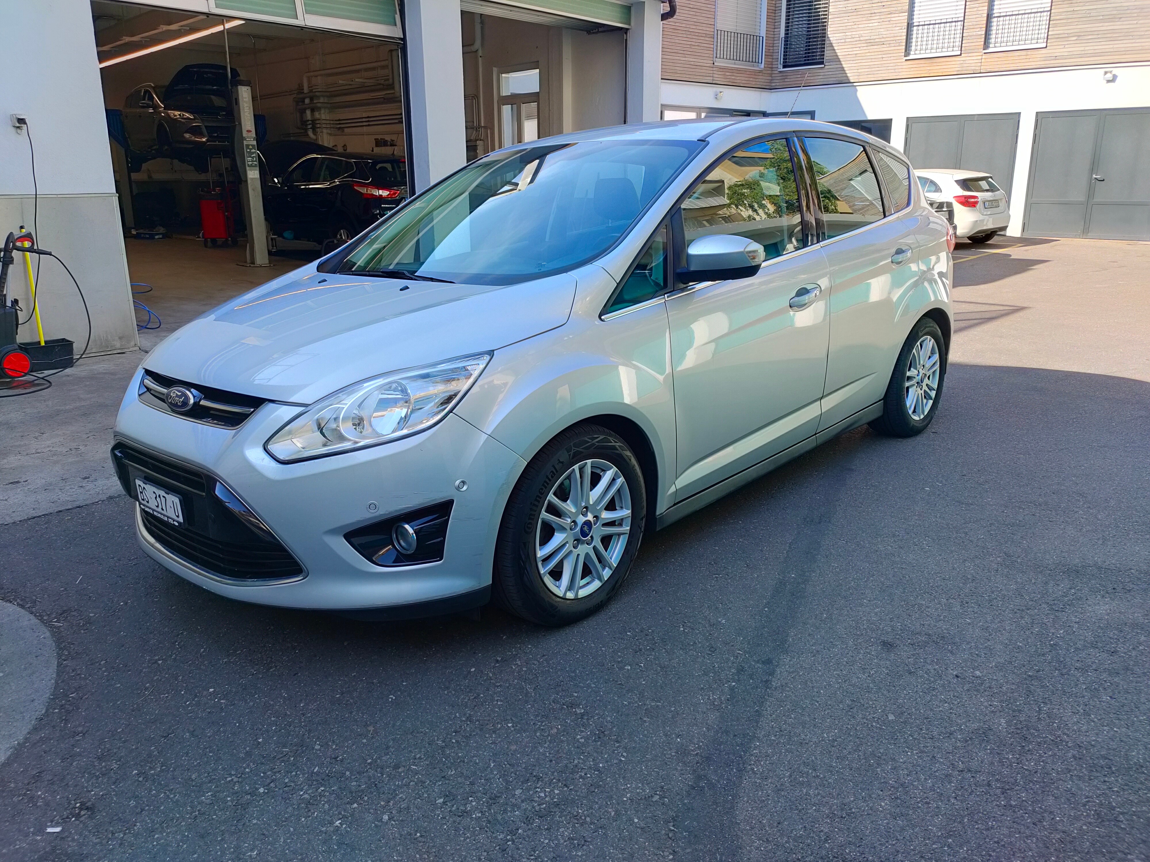 FORD C-Max 2.0 TDCi Titanium PowerShift