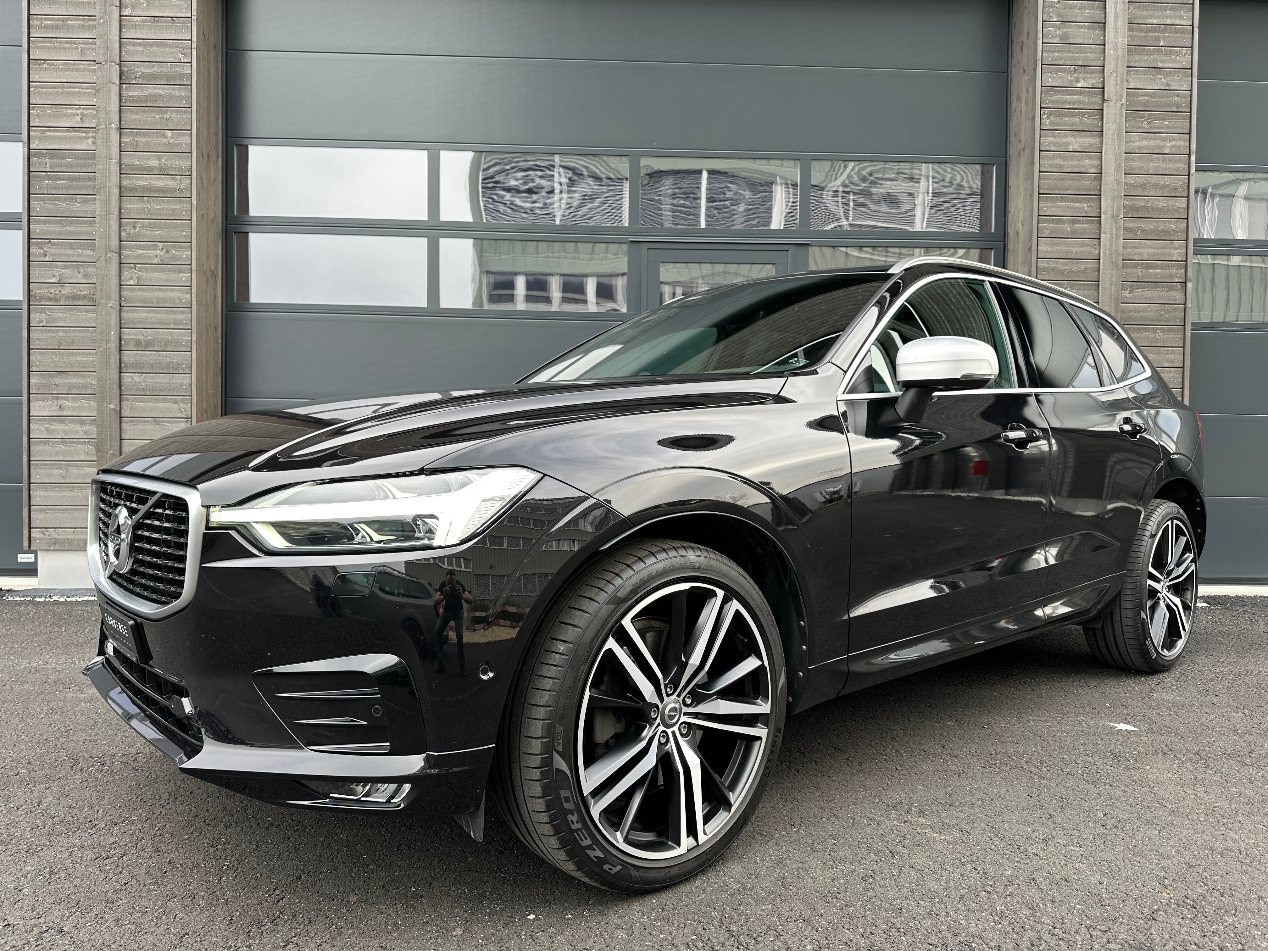 VOLVO XC60 D5 AWD R-Design Geartronic