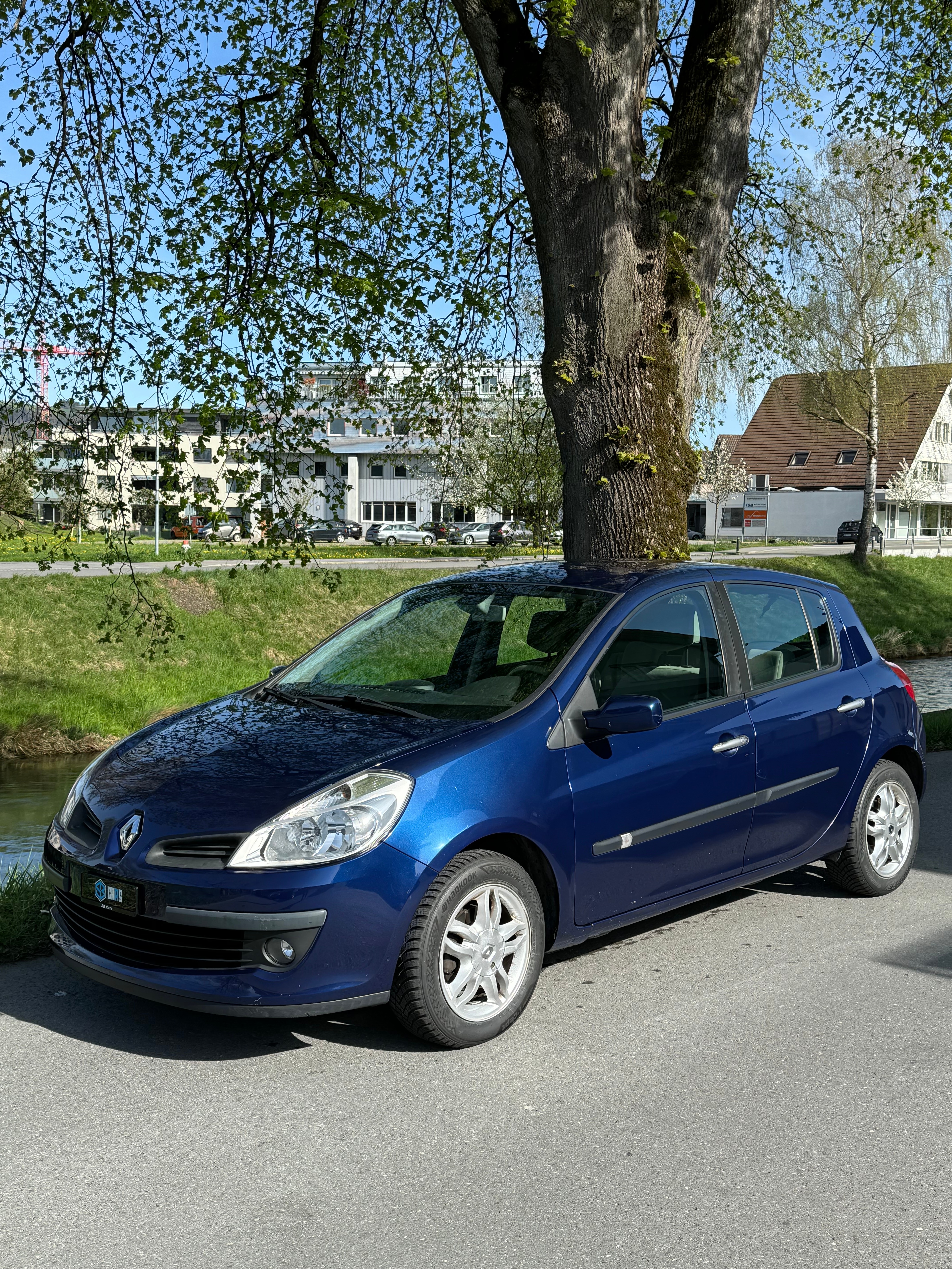 RENAULT Clio 1.6 16V Dynamique