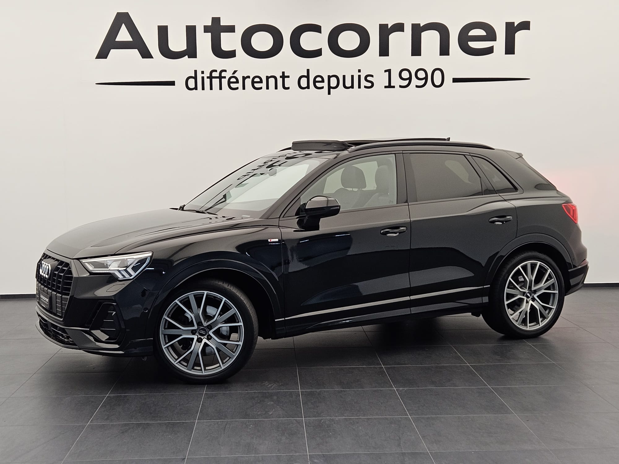 AUDI Q3 40 TFSI quattro S-tronic