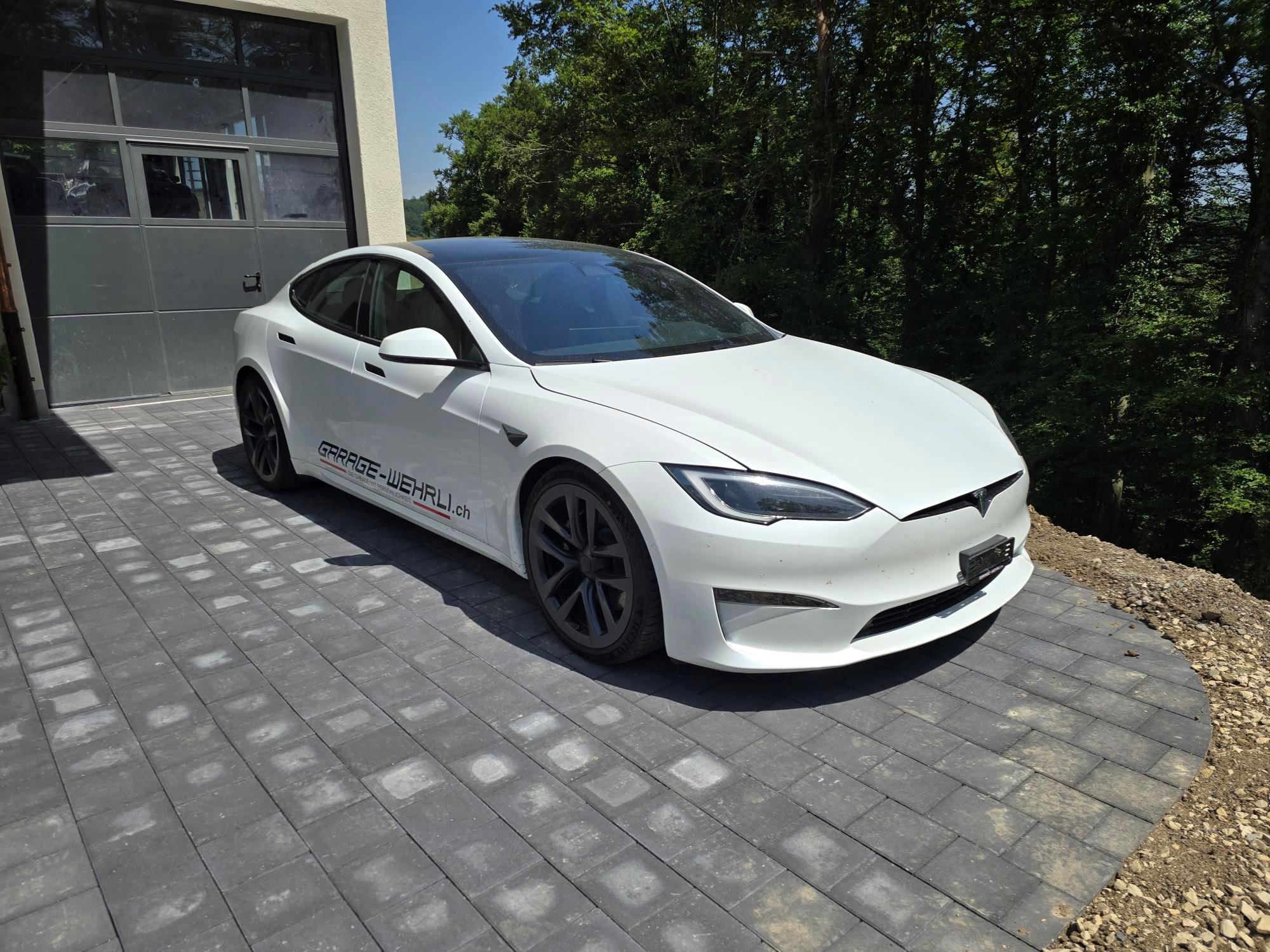 TESLA Model S 100 kWh Plaid