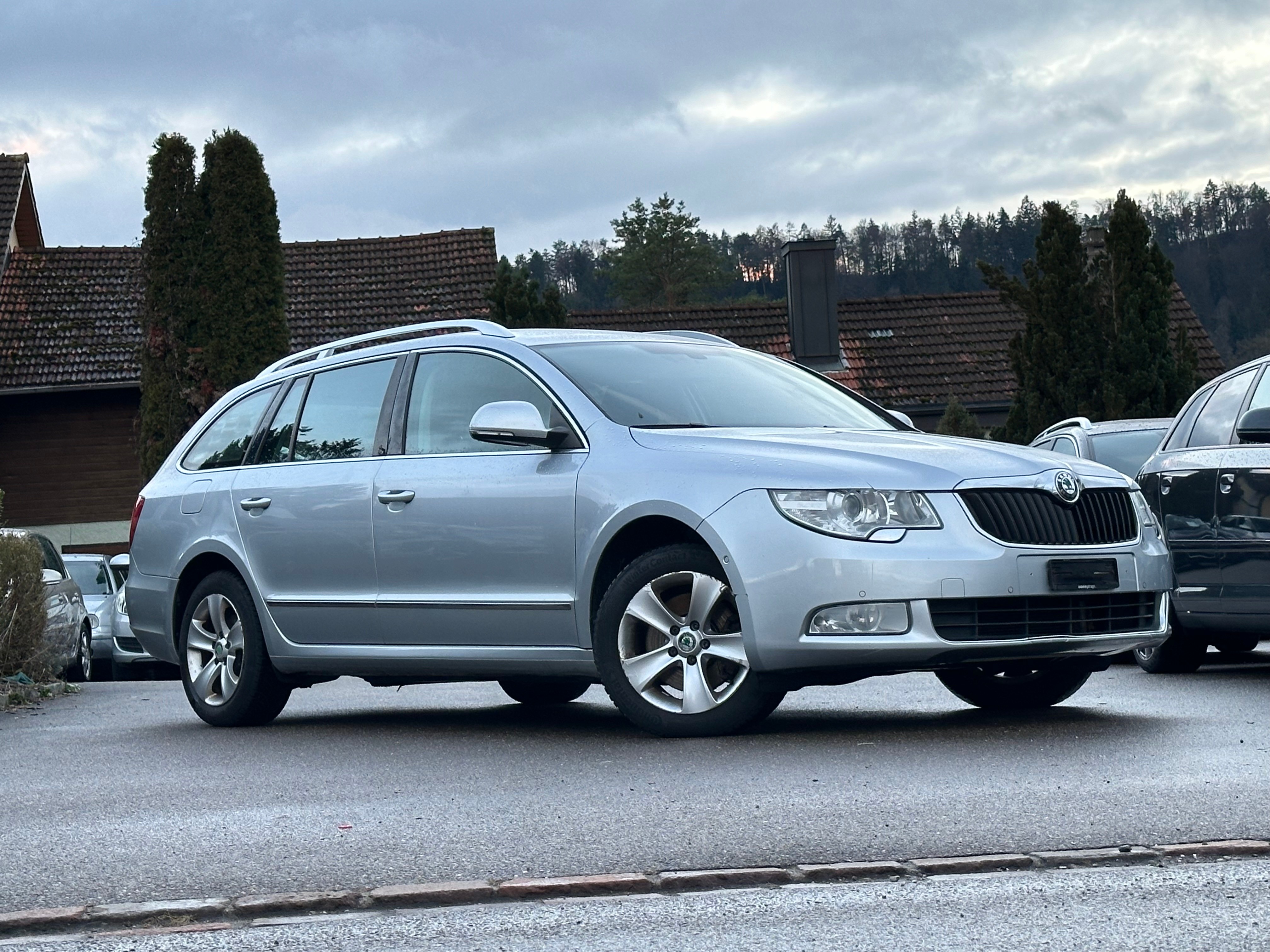 SKODA Superb Combi 1.8 TSI Elegance 4x4