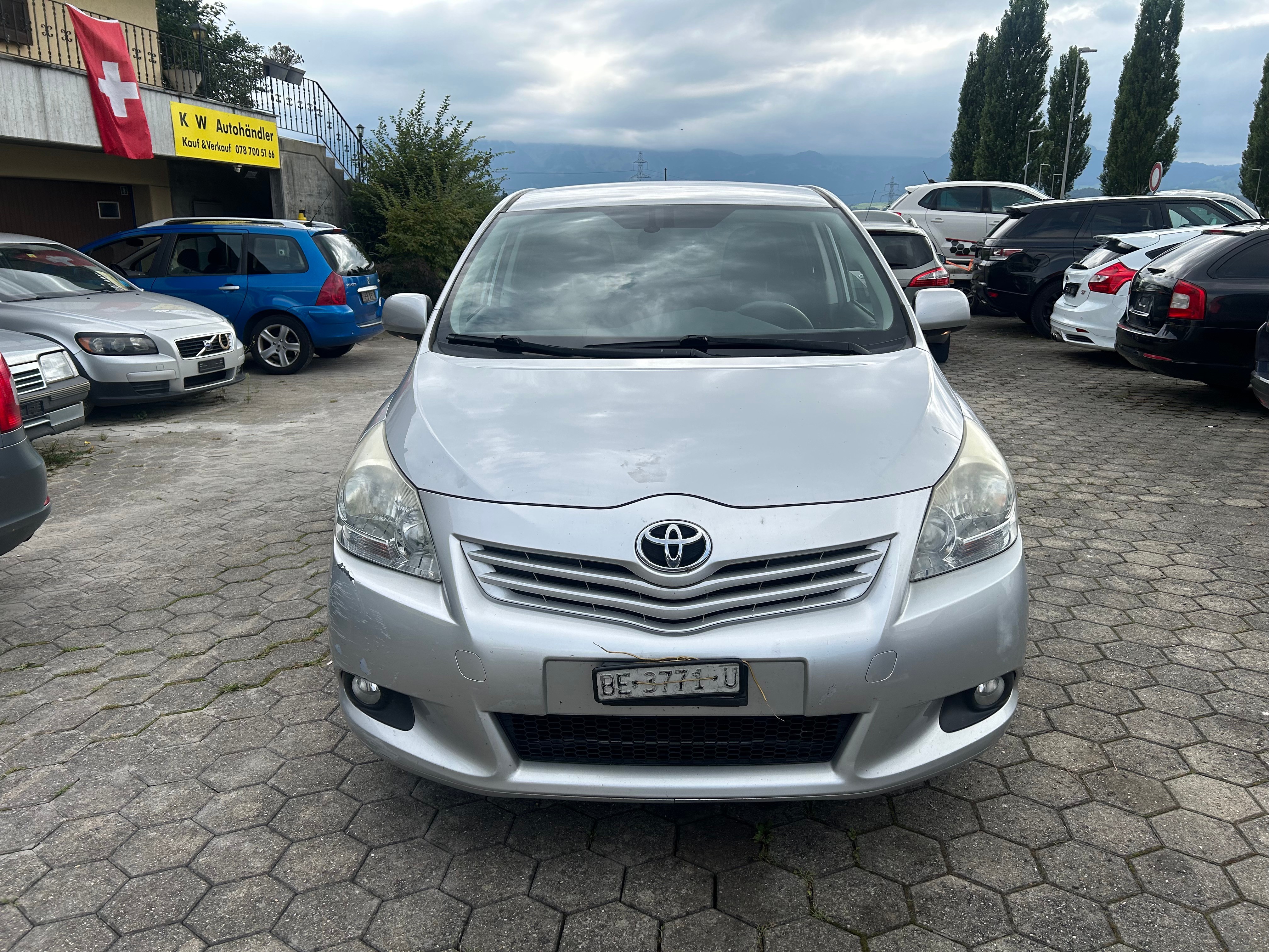 TOYOTA Verso 1.8 Linea Luna