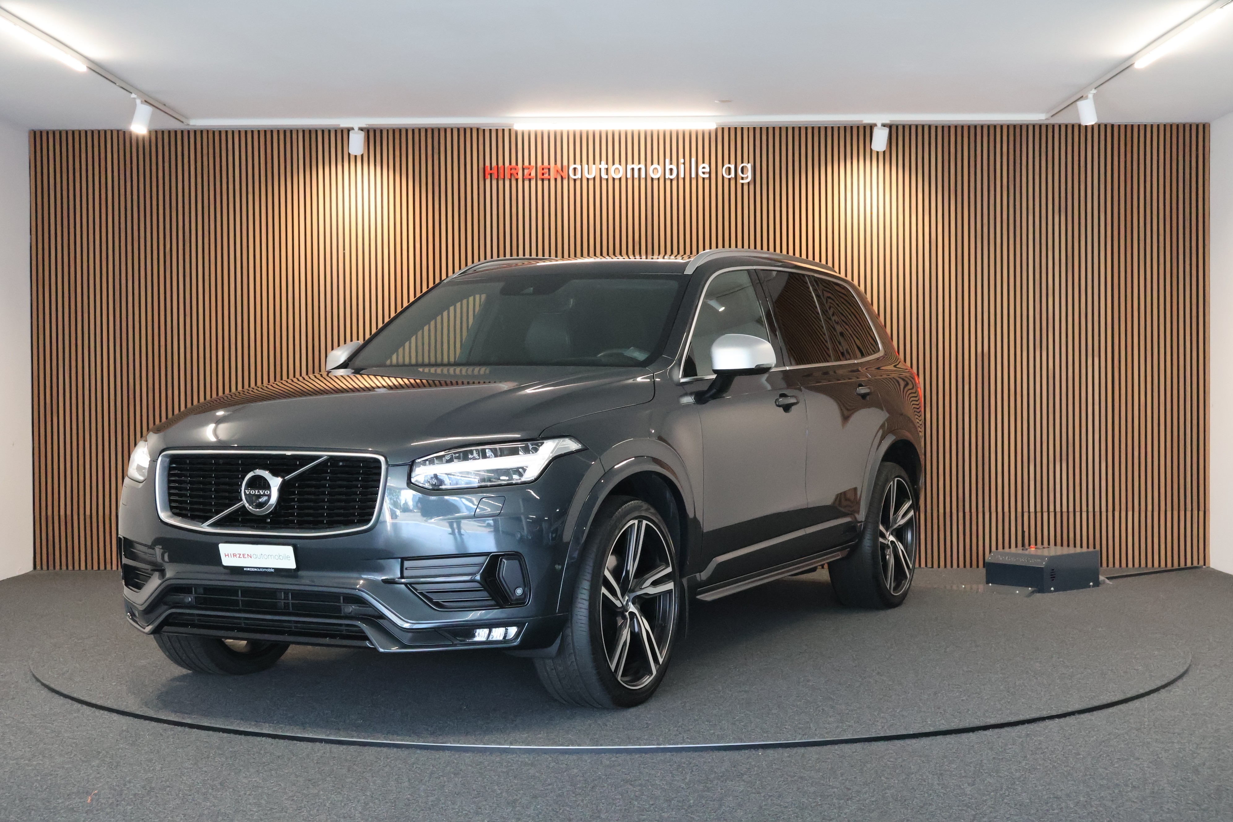 VOLVO XC90 D5 AWD R-Design Geartronic