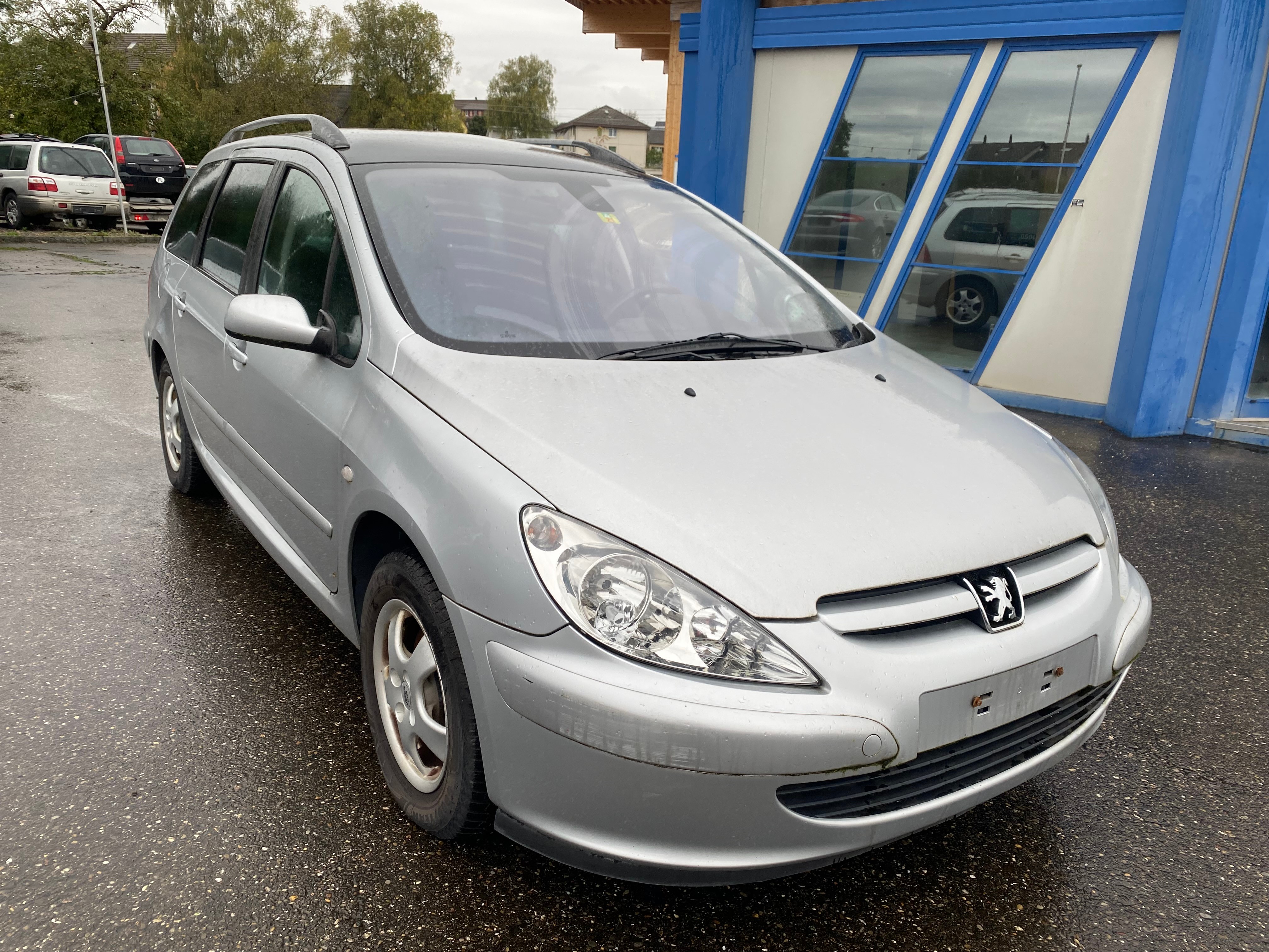 PEUGEOT 307 2.0 16V XT