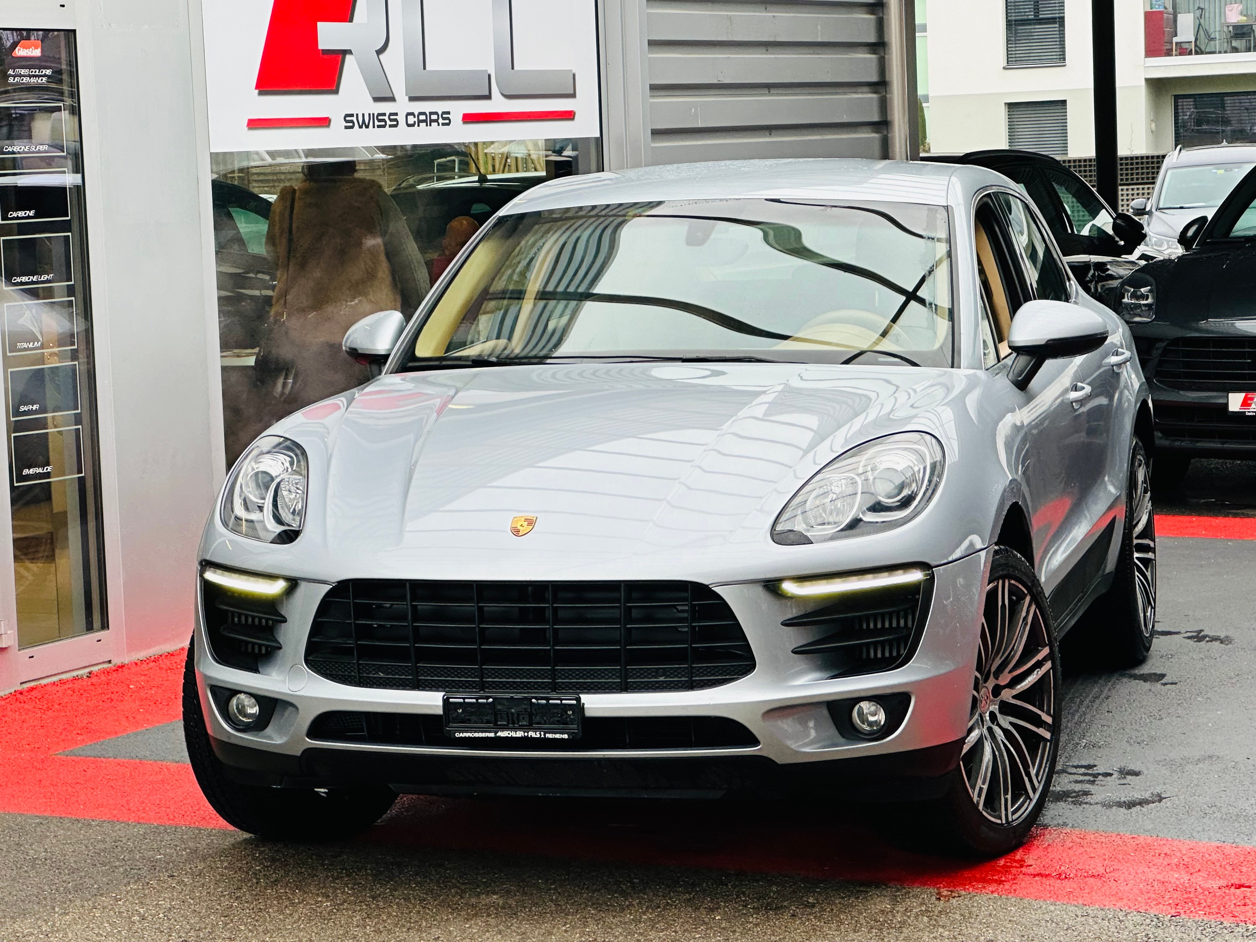 PORSCHE Macan S PDK