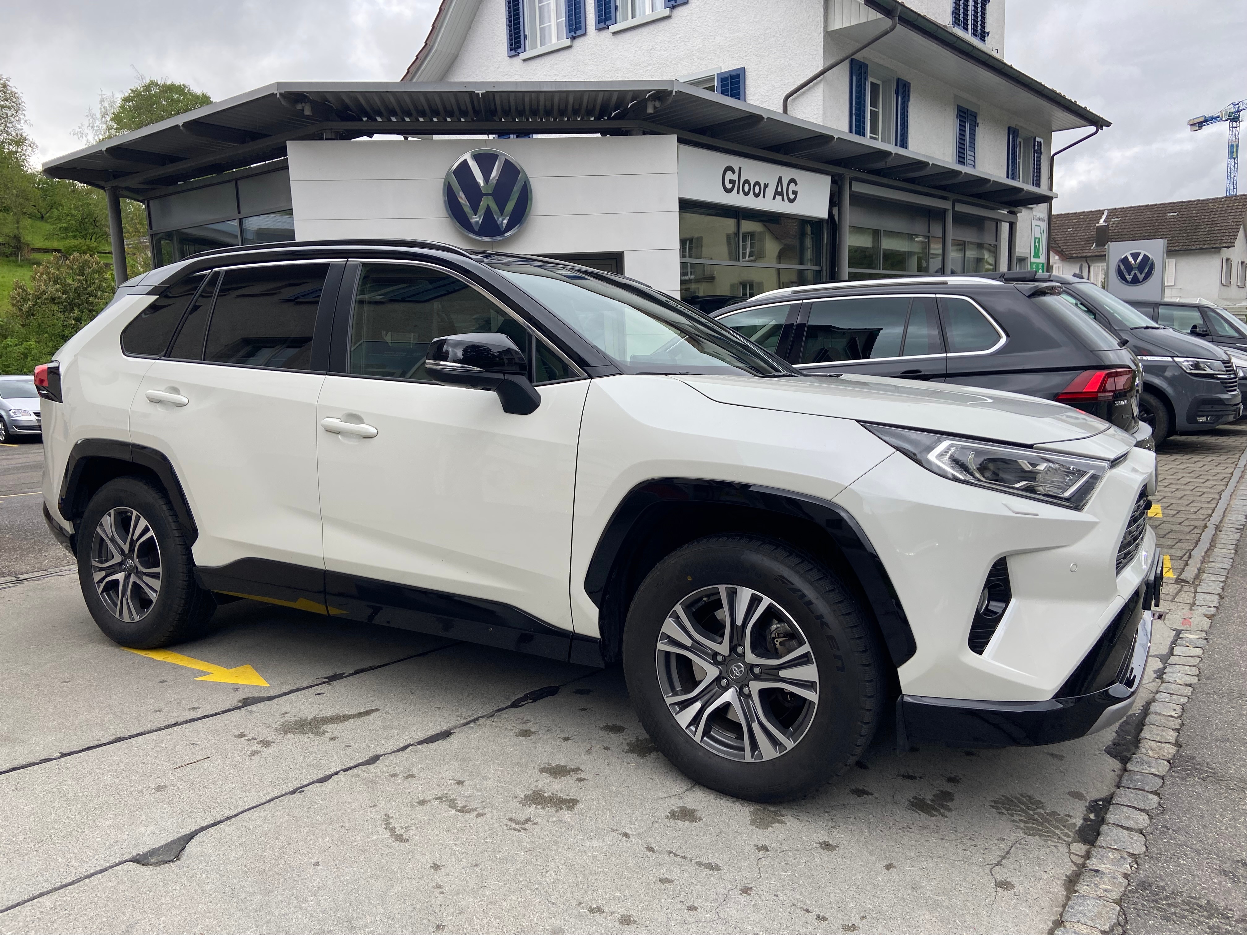 TOYOTA RAV-4 2.5 HSD Style e-CVT 4WD