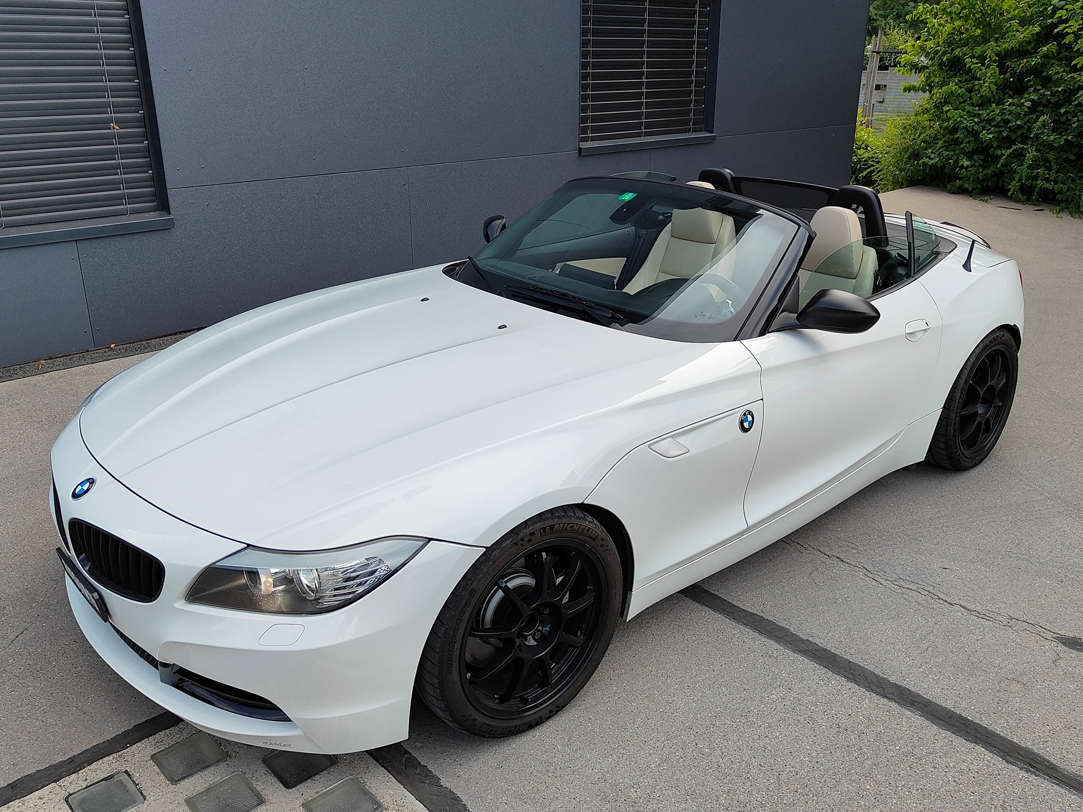 BMW Z4 sDrive35i DKG