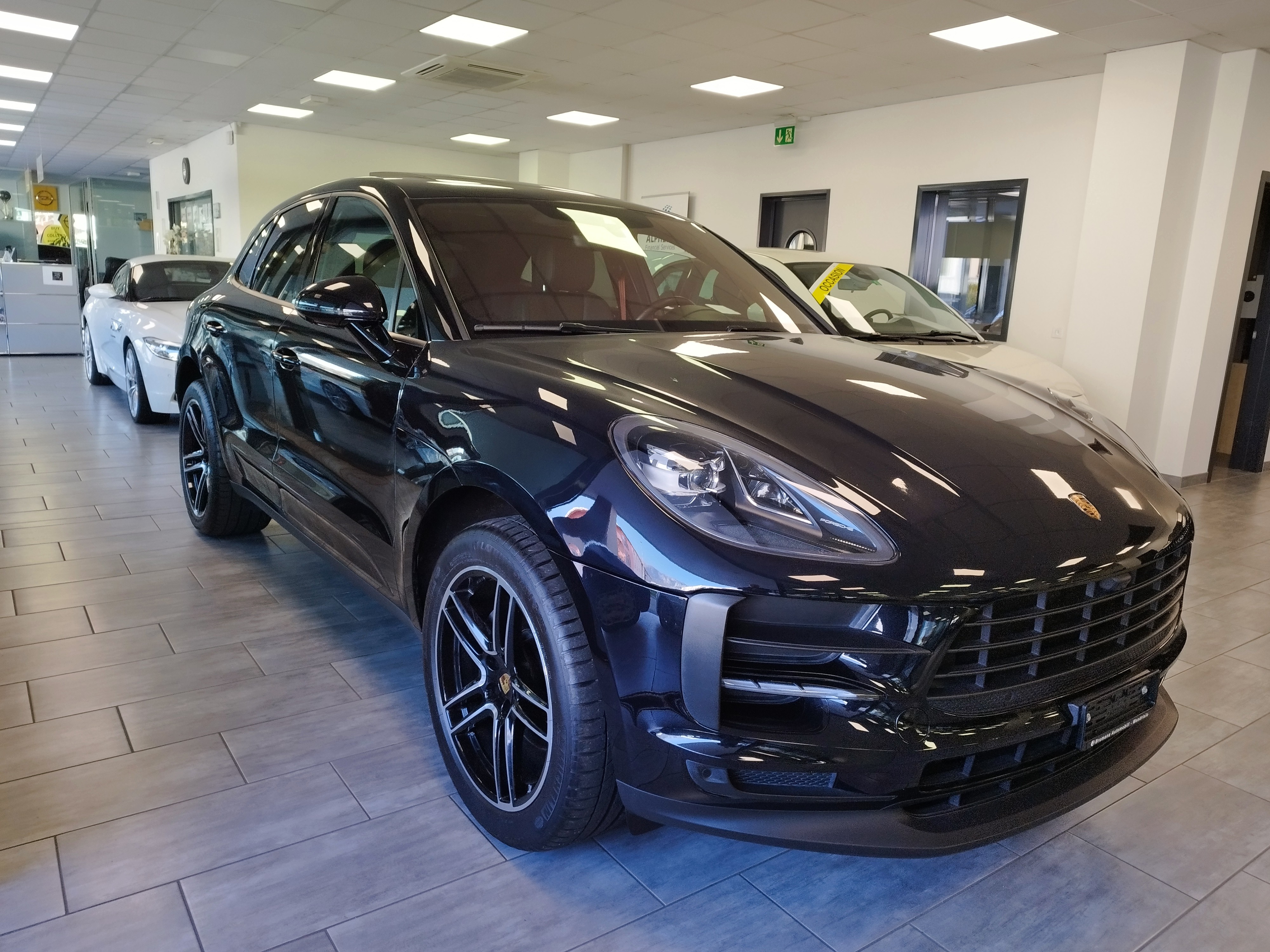 PORSCHE Macan PDK