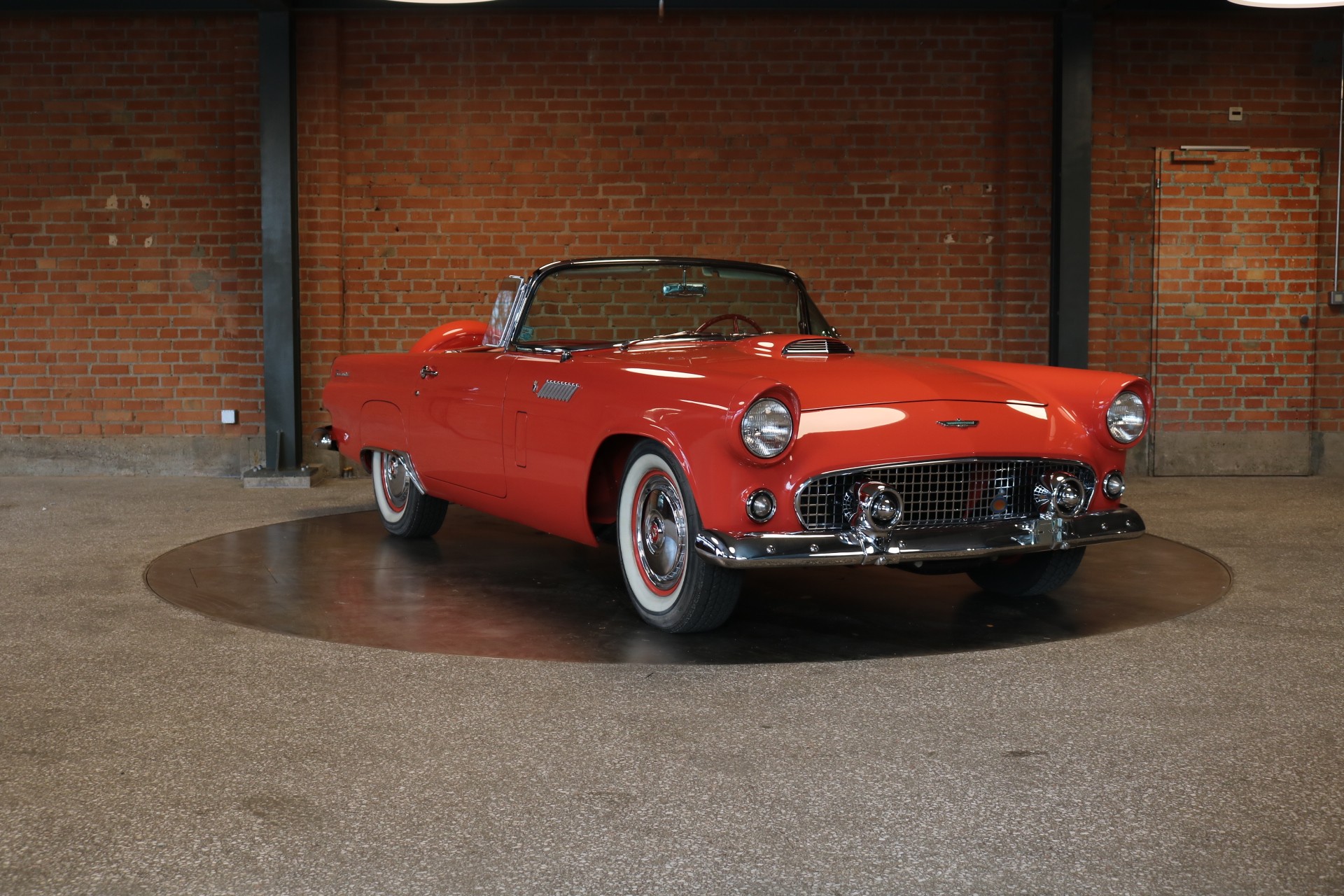 FORD Thunderbird