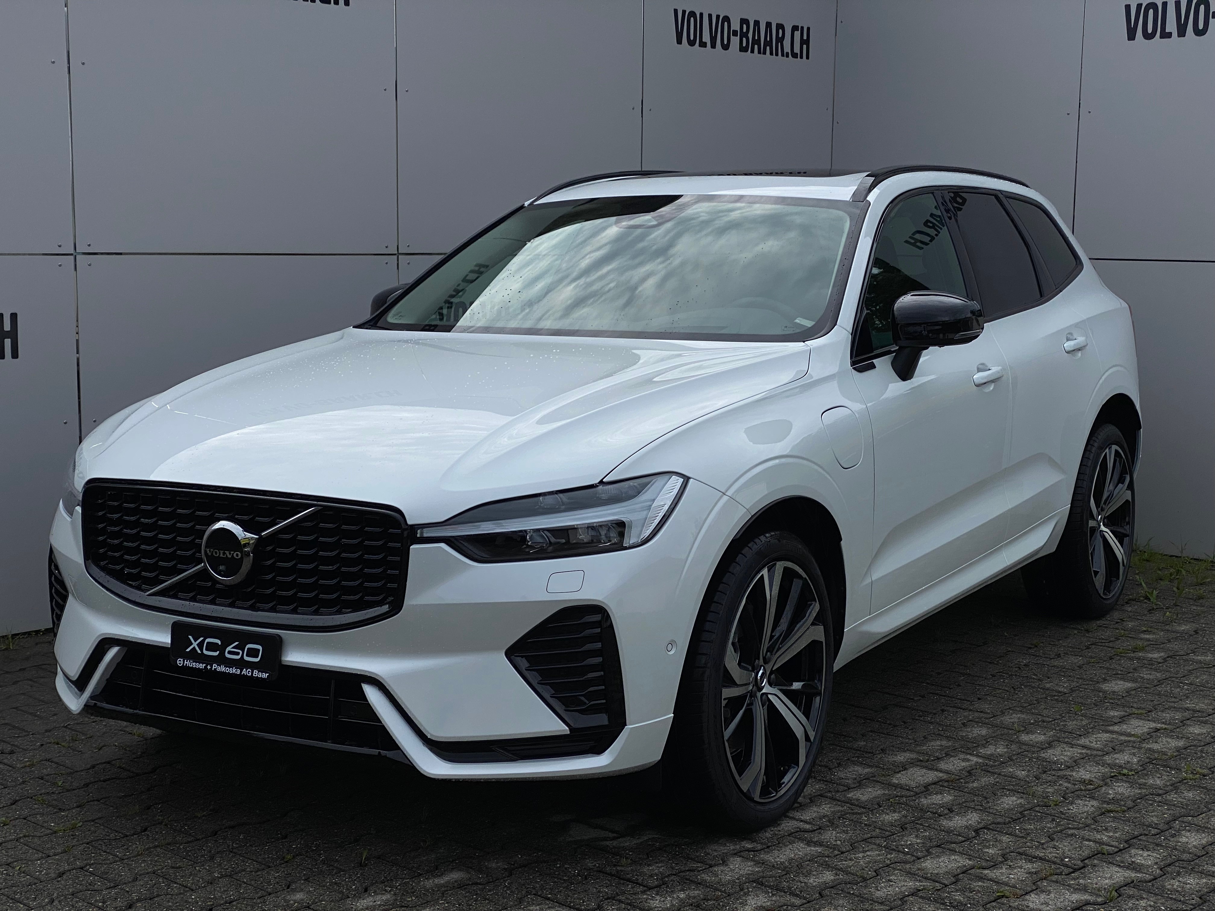 VOLVO XC60 2.0 T8 TE XCLUSIVE Ultra Dark eAWD