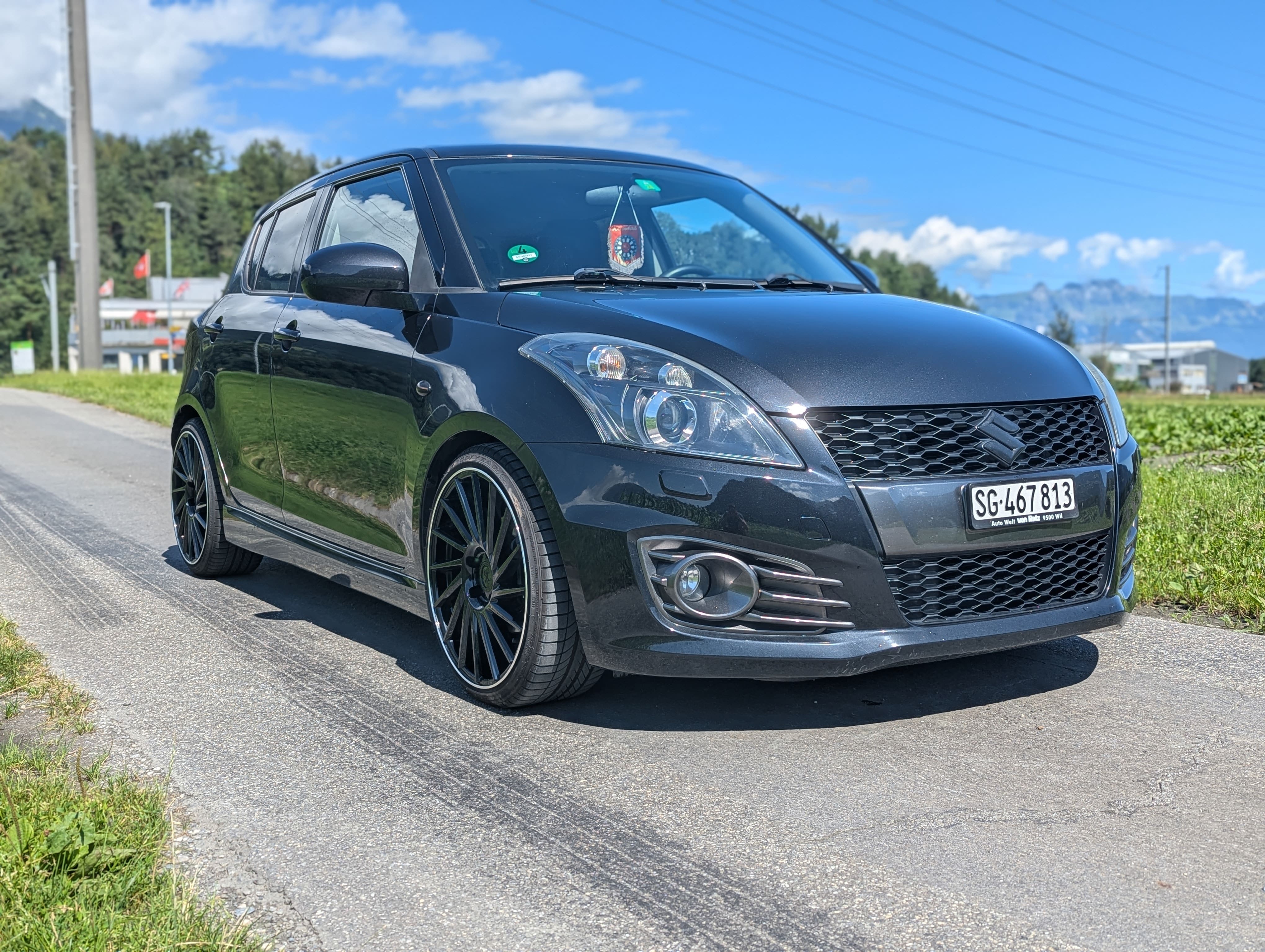 SUZUKI Swift 1.6i 16V Sport