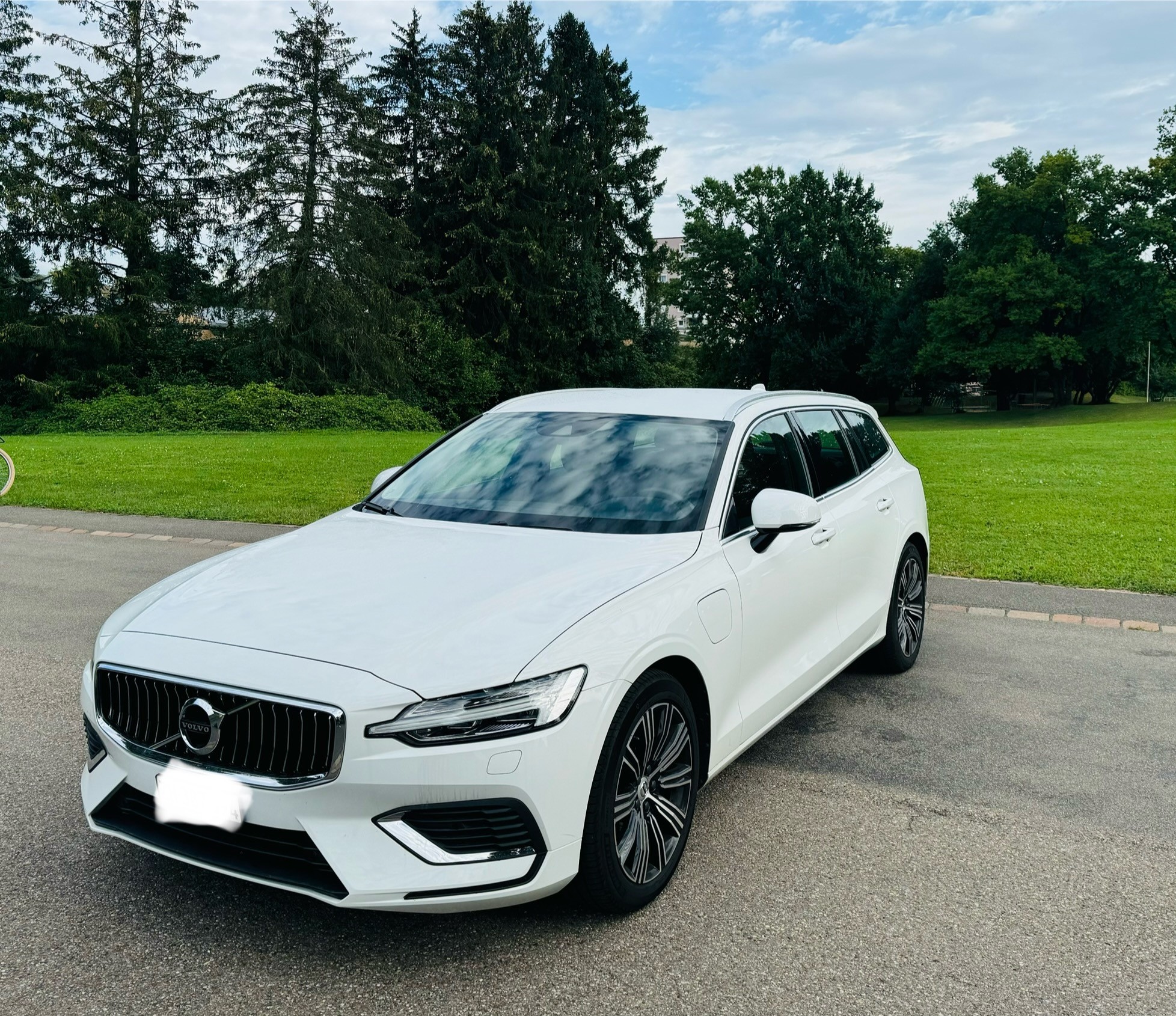 VOLVO V60 T6 TE