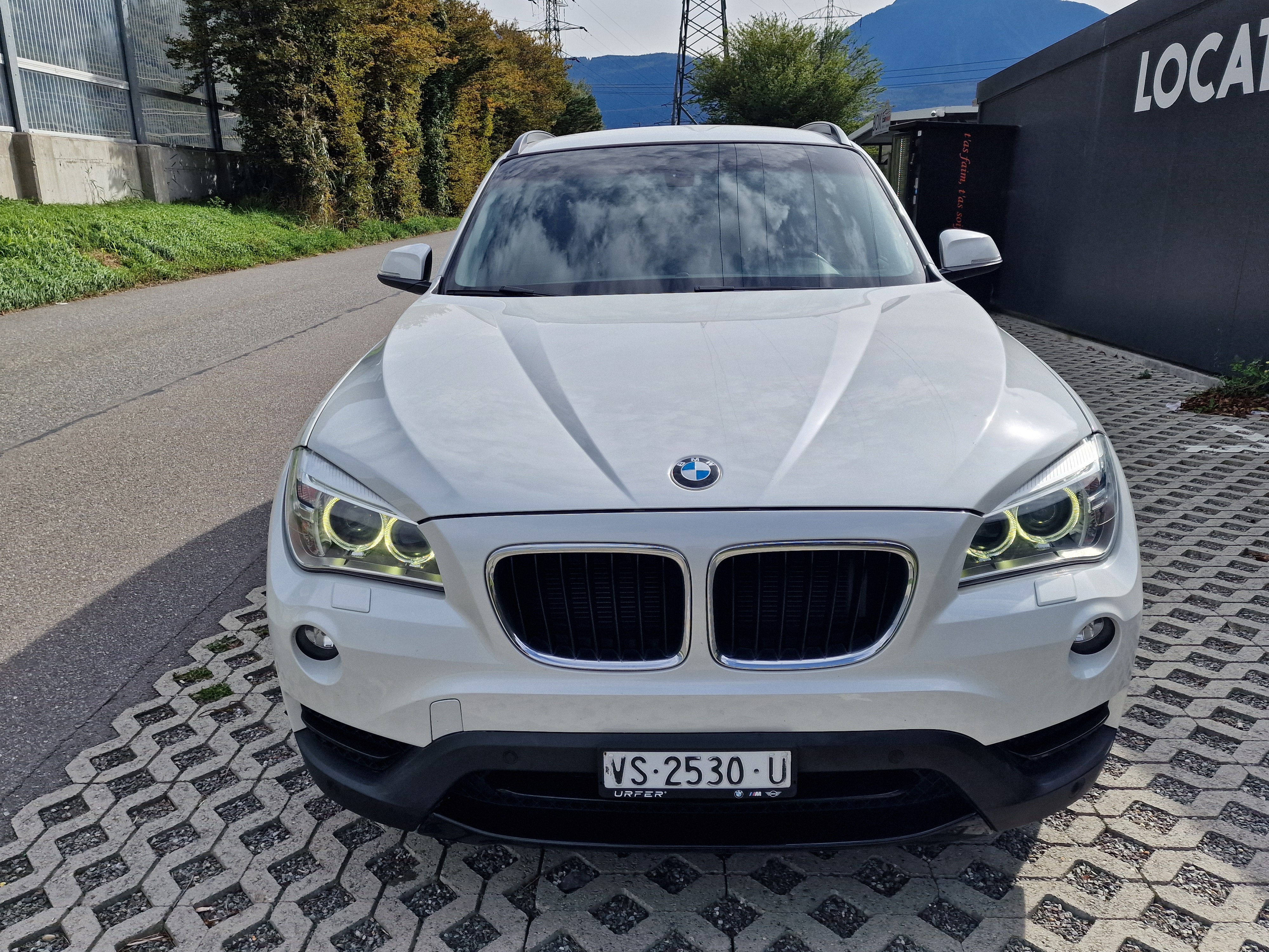 BMW X1 xDrive 20i Sport Line Steptronic