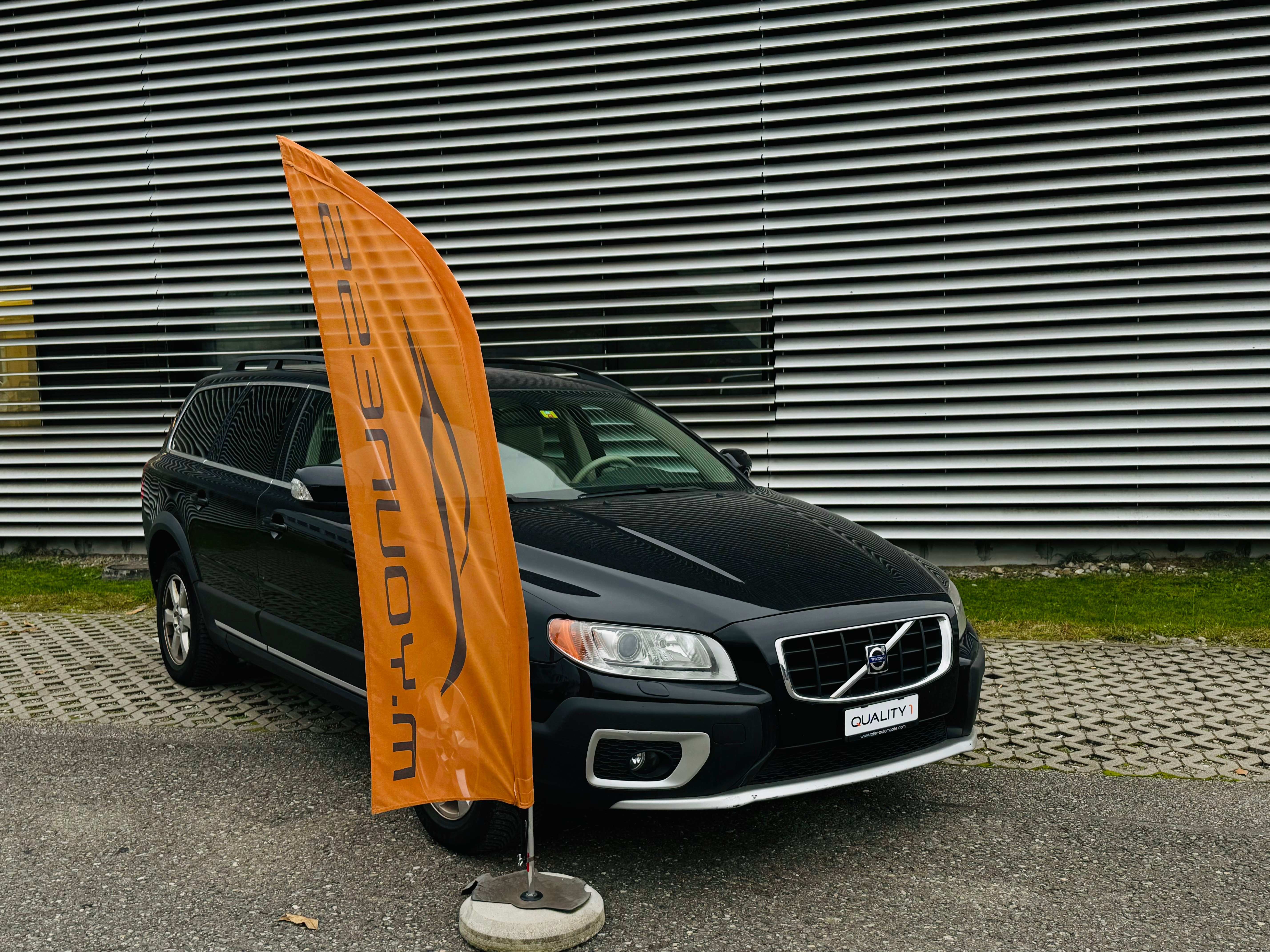 VOLVO XC70 3.2 AWD Momentum Geartronic