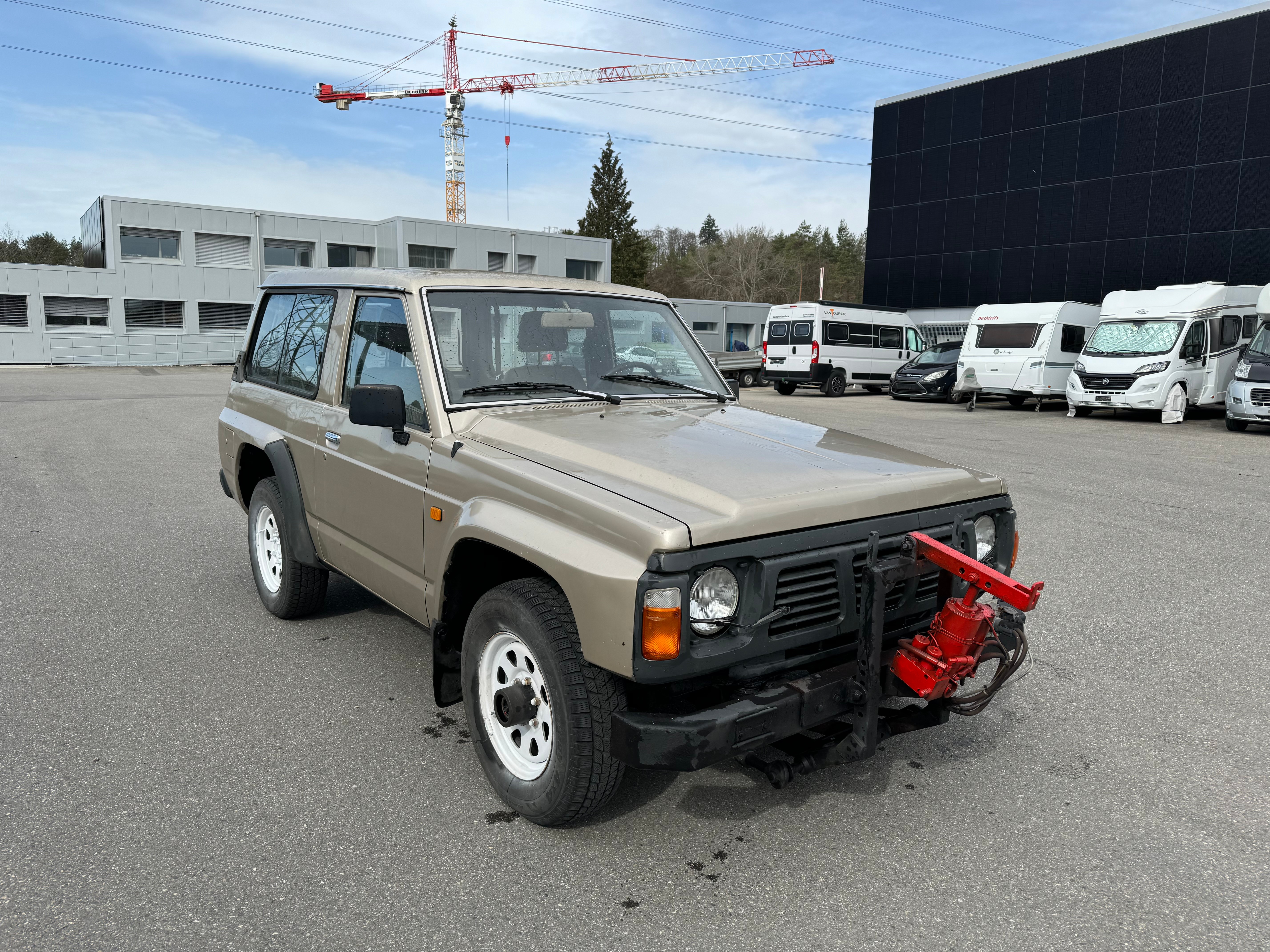 NISSAN Patrol GR 2.8 DL Hardtop