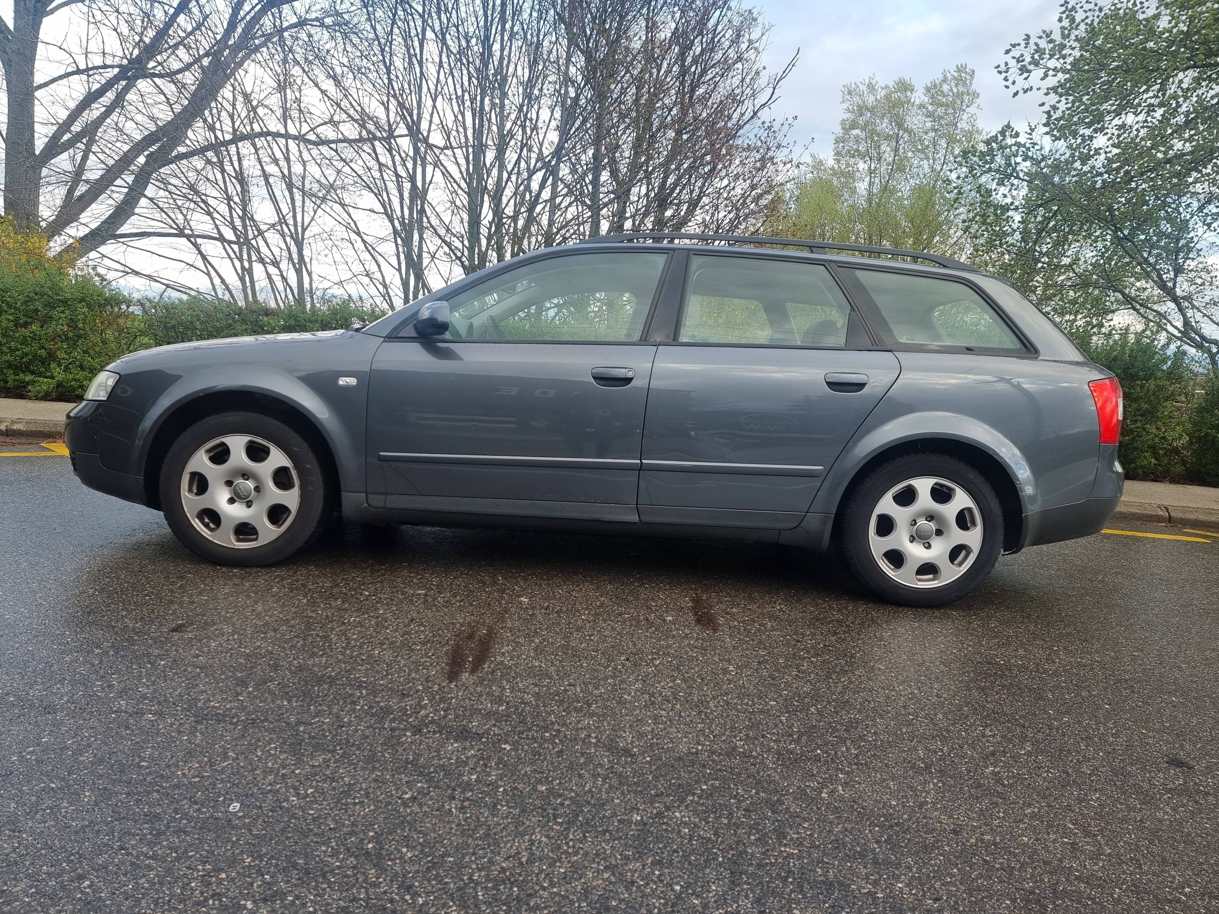 AUDI A4 Avant 2.4 V6