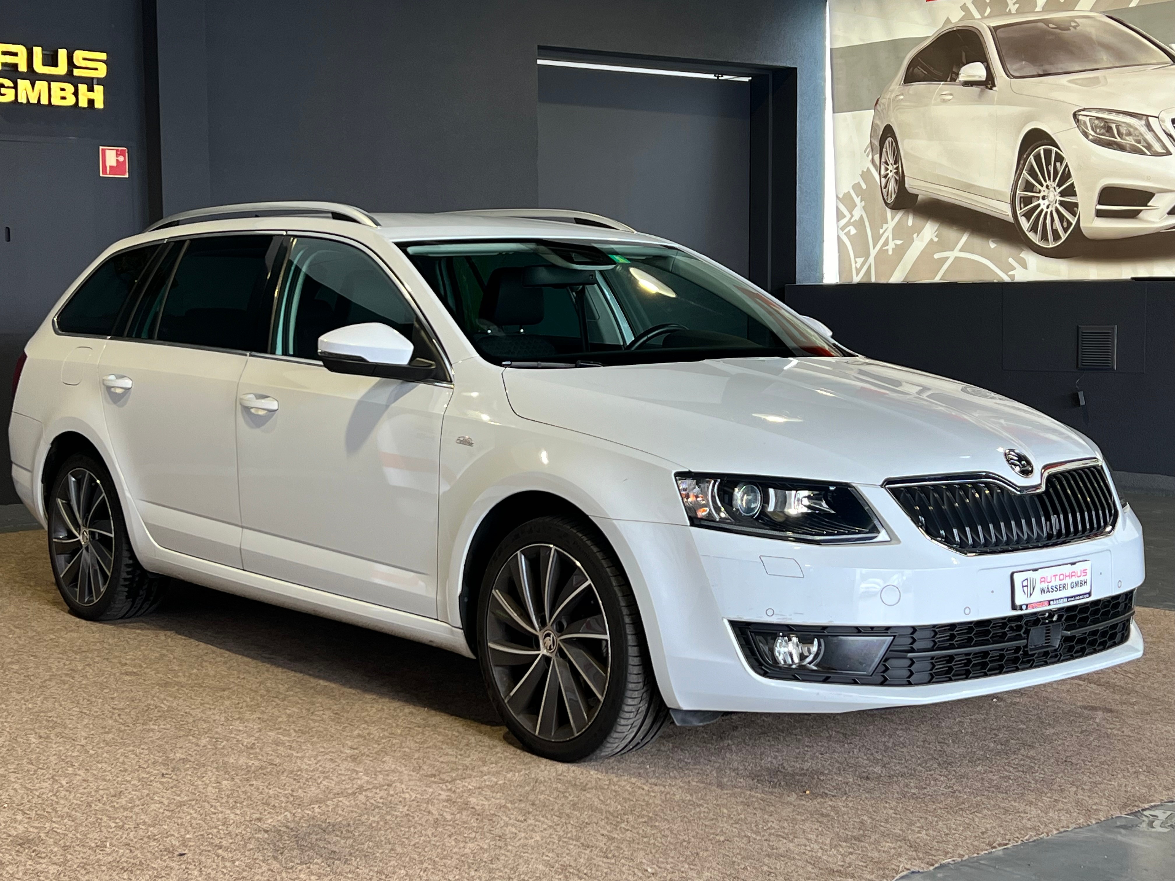 SKODA Octavia Combi 2.0 TDI Swiss Edition 4x4 DSG