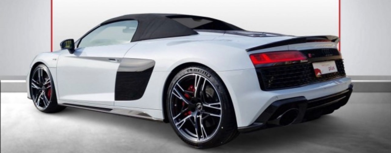 AUDI R8 Spyder performance S-Tronic