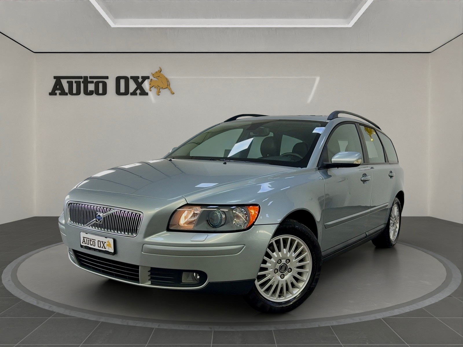 VOLVO V50 2.4 Summum