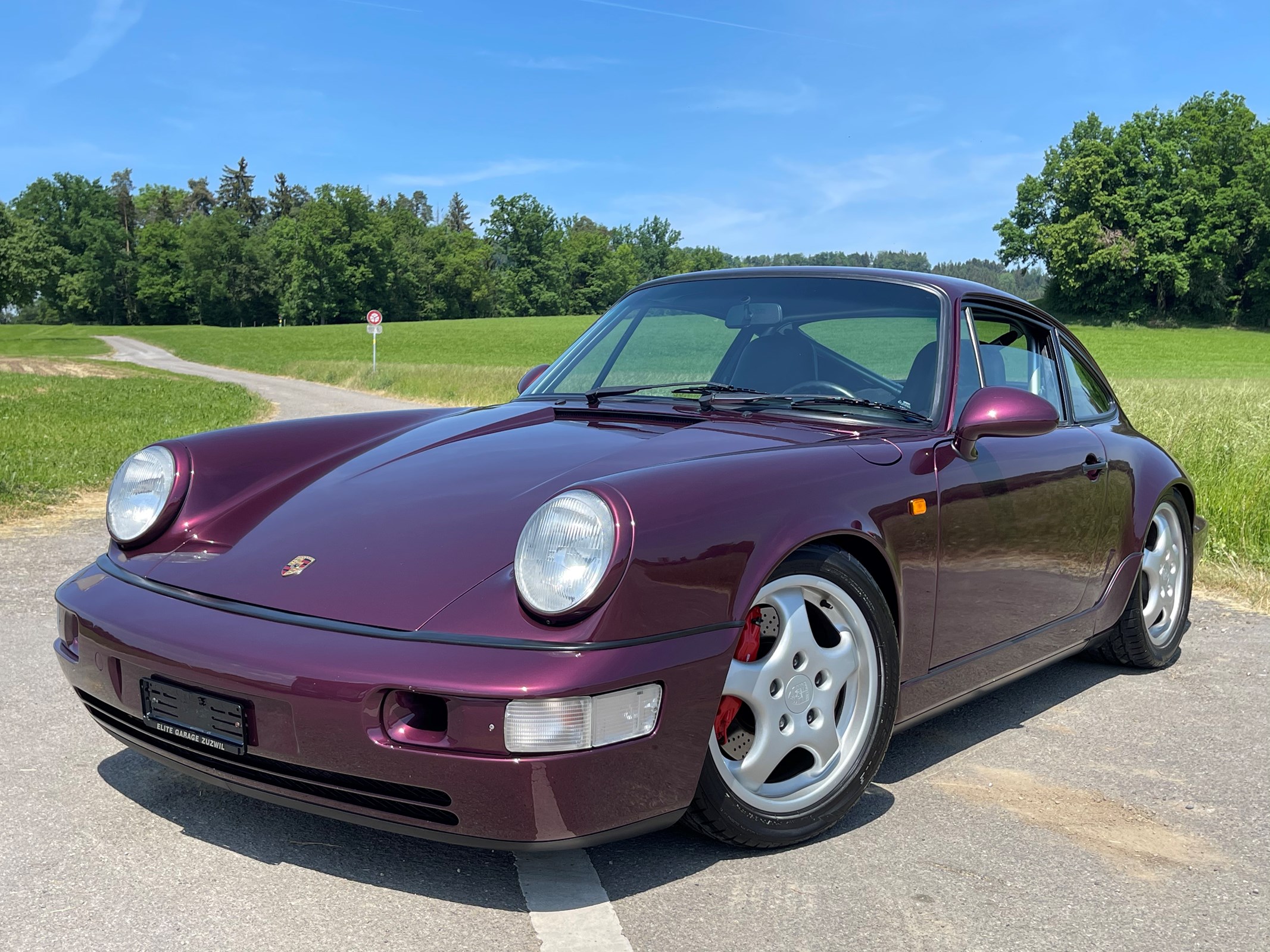 PORSCHE 911 Carrera 2 RS