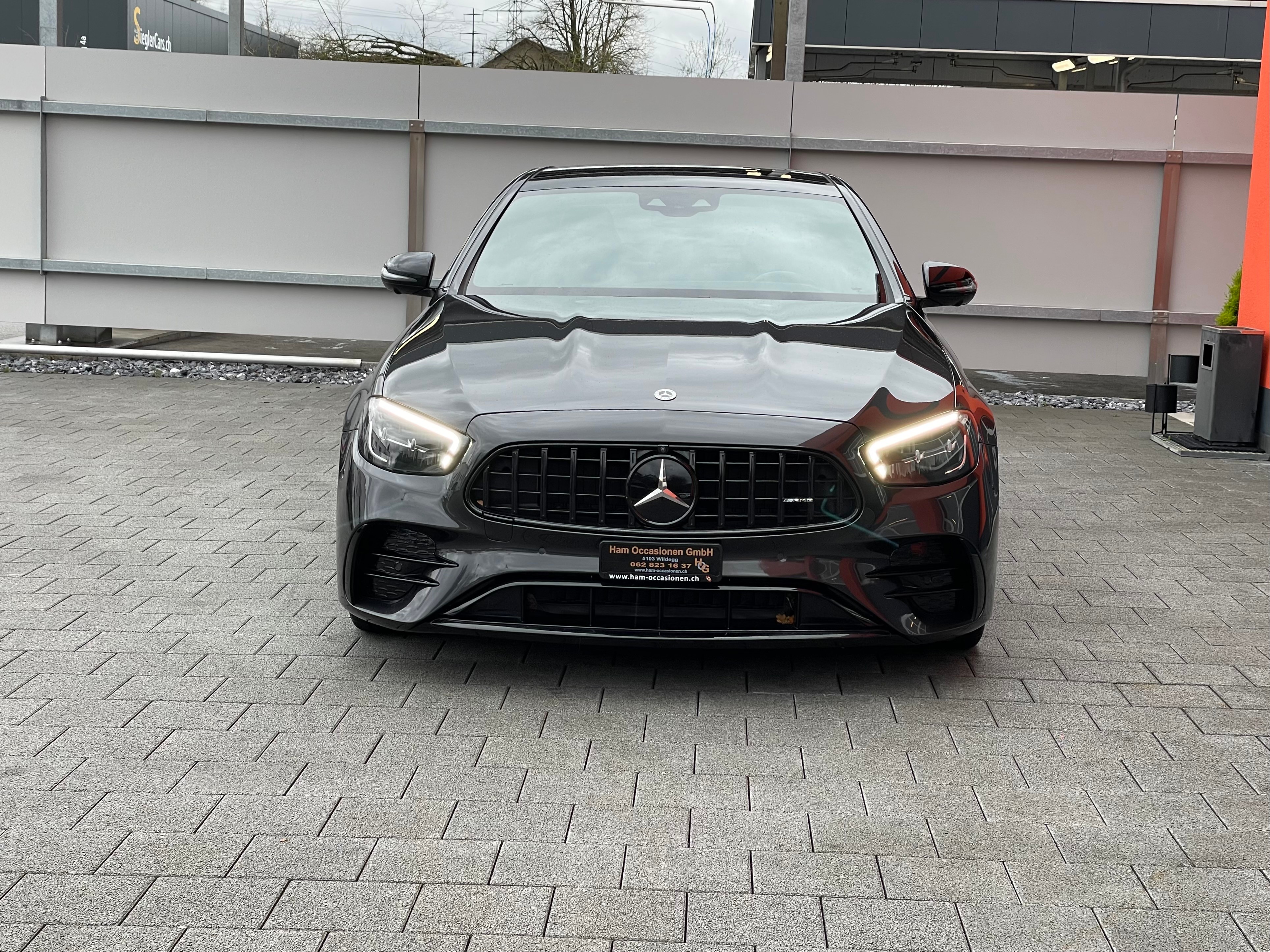 MERCEDES-BENZ E 220 d 4Matic AMG Line 9G-Tronic